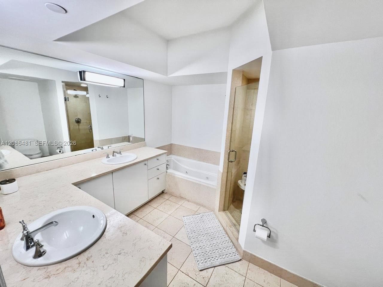 Turnberry Village North T · #612 in Aventura - Photo 18