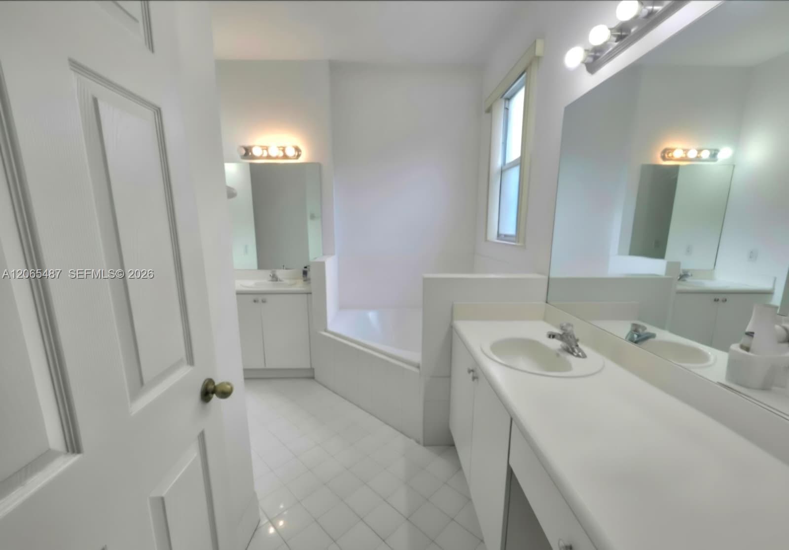 13211 SW 127th Ct photo 13