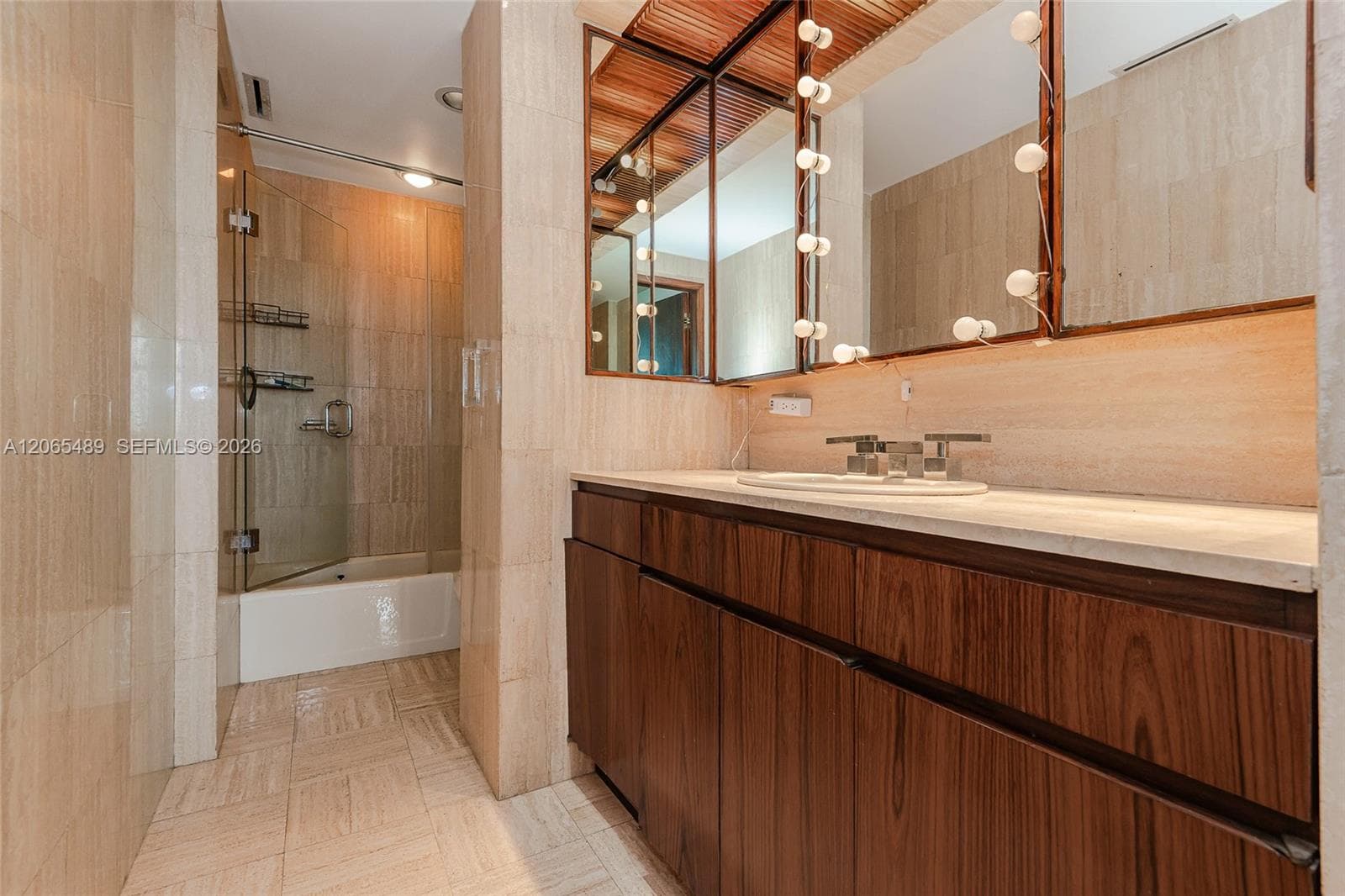 JOCKEY CLUB CONDO UNIT II · #1228 in Miami - Photo 18