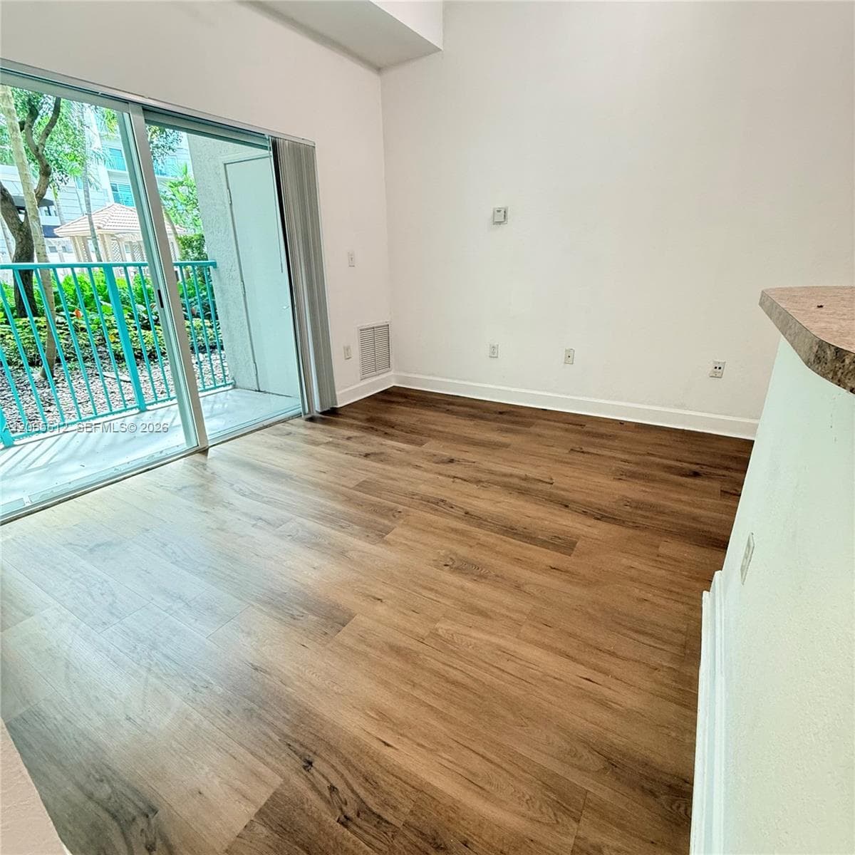 VALENCIA CONDO · #146 in South Miami - Photo 8