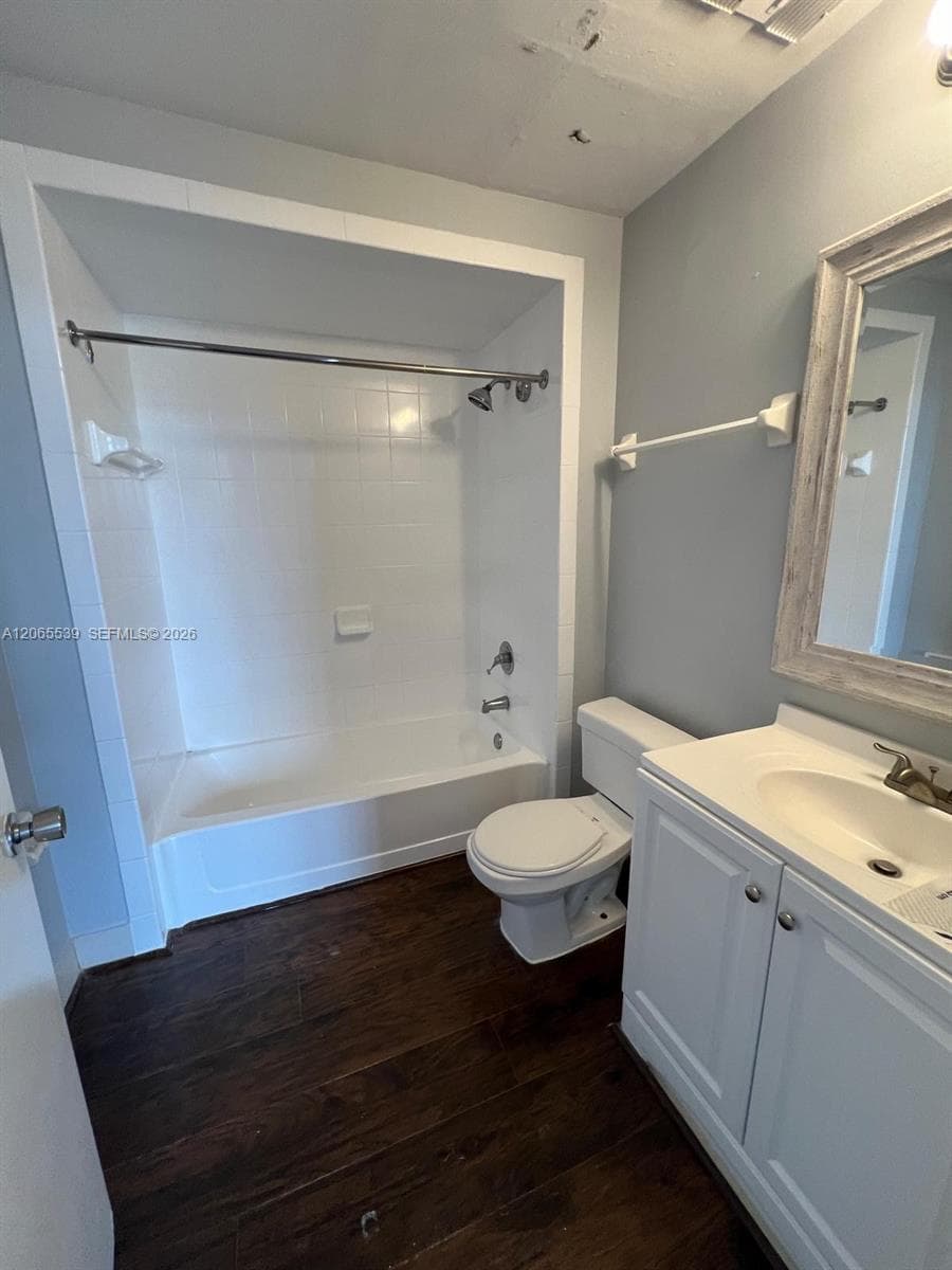 ROYAL PALMS CONDO · #111 in Hialeah - Photo 12