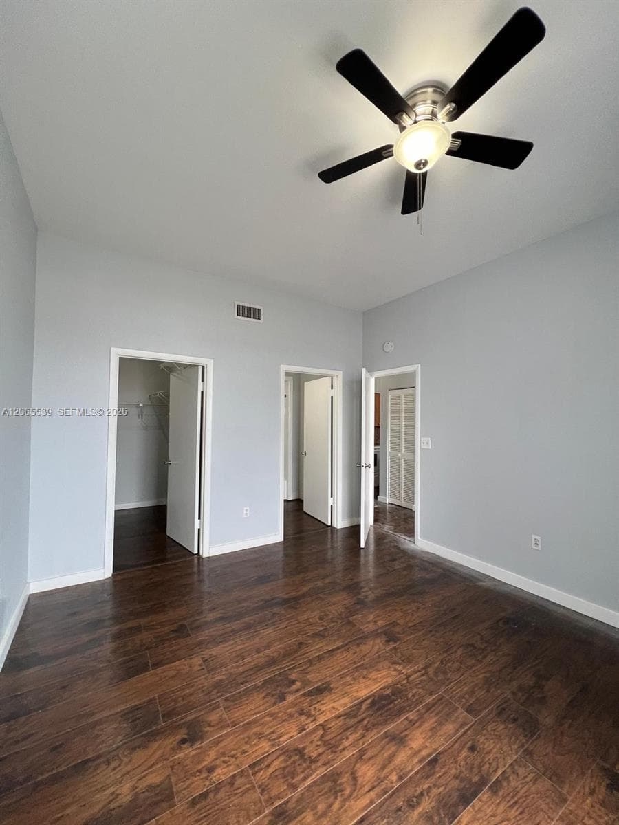 ROYAL PALMS CONDO · #111 in Hialeah - Photo 4