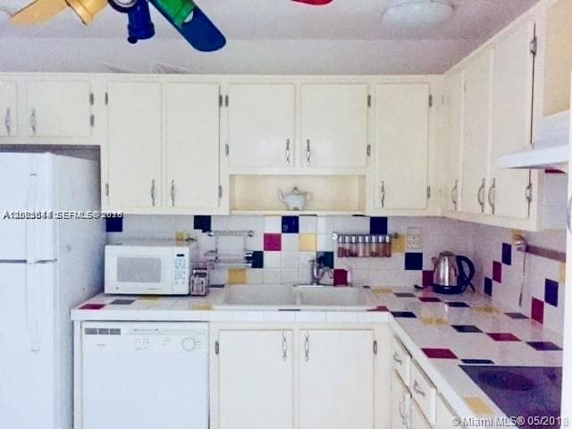 Plaza Towers South · #1505 in Hallandale Beach - Photo 14