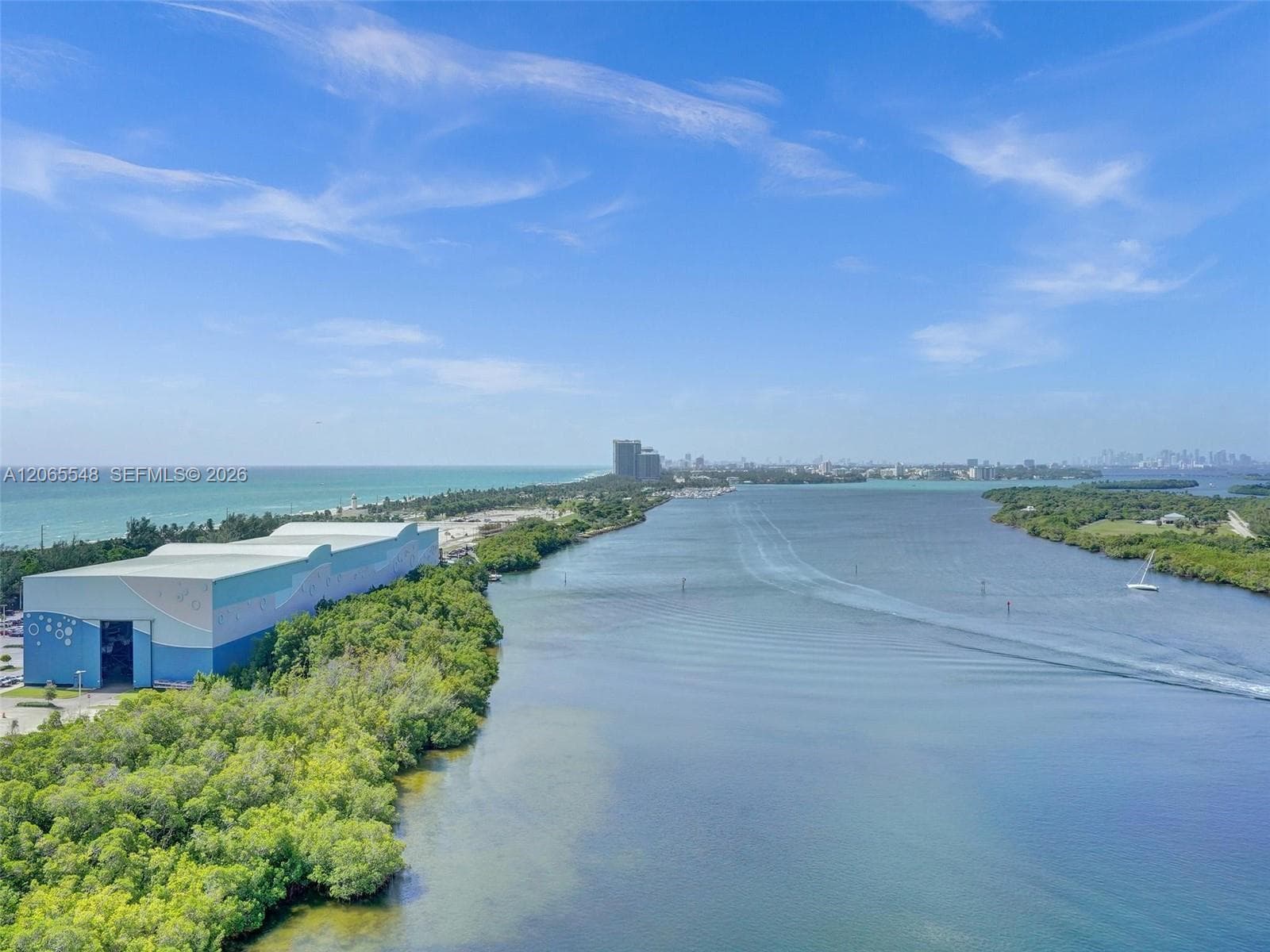 Arlen House · #1914 in Sunny Isles Beach - Photo 12