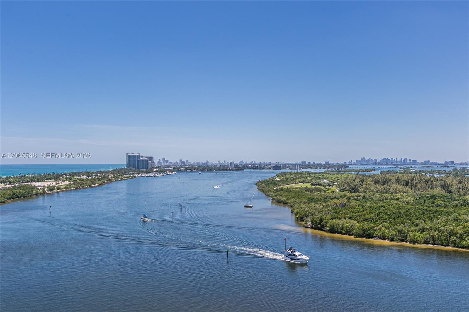 Arlen House · #1914 in Sunny Isles Beach - Photo 1