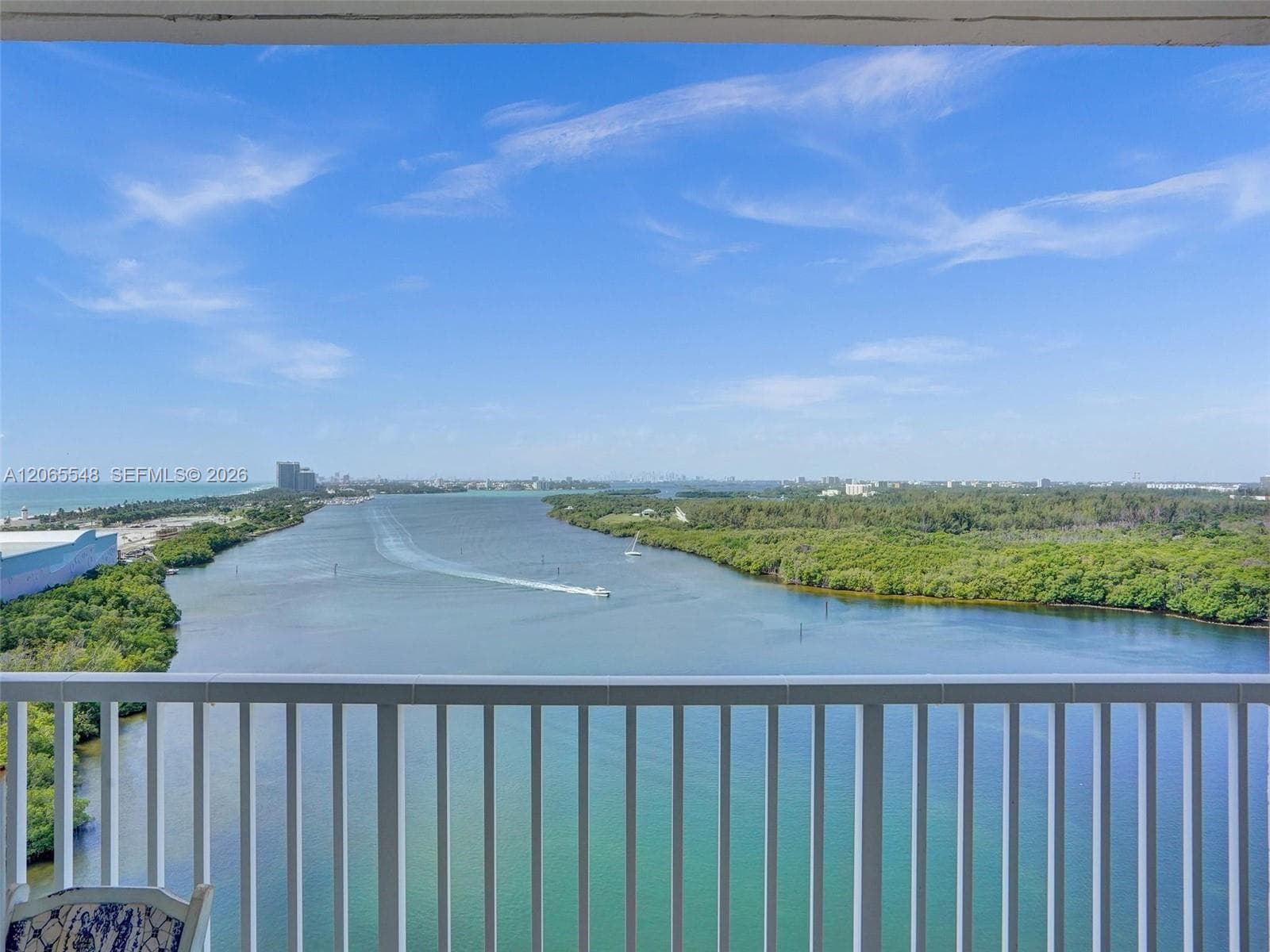 Arlen House · #1914 in Sunny Isles Beach - Photo 9