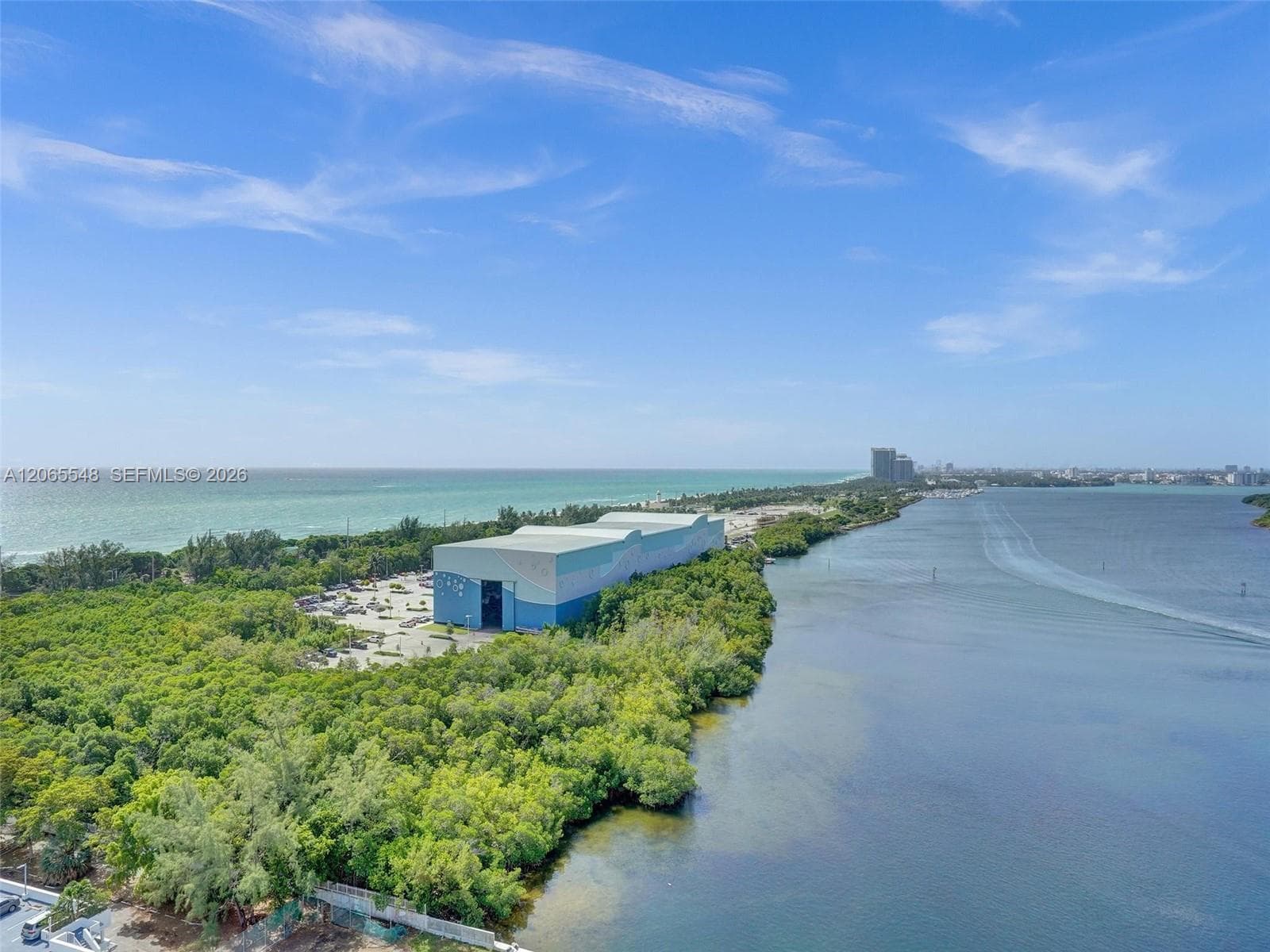 Arlen House · #1914 in Sunny Isles Beach - Photo 10