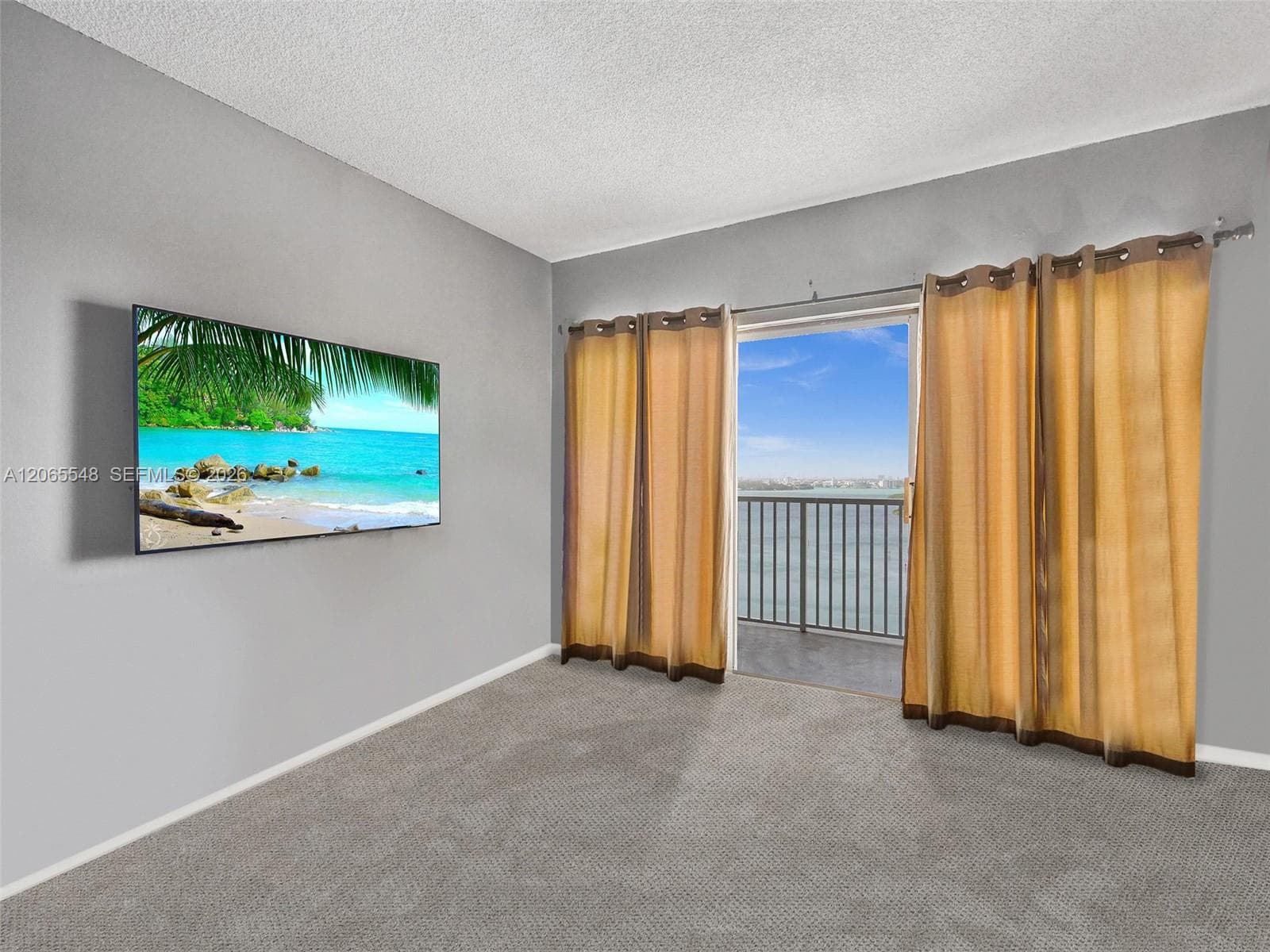 Arlen House · #1914 in Sunny Isles Beach - Photo 4