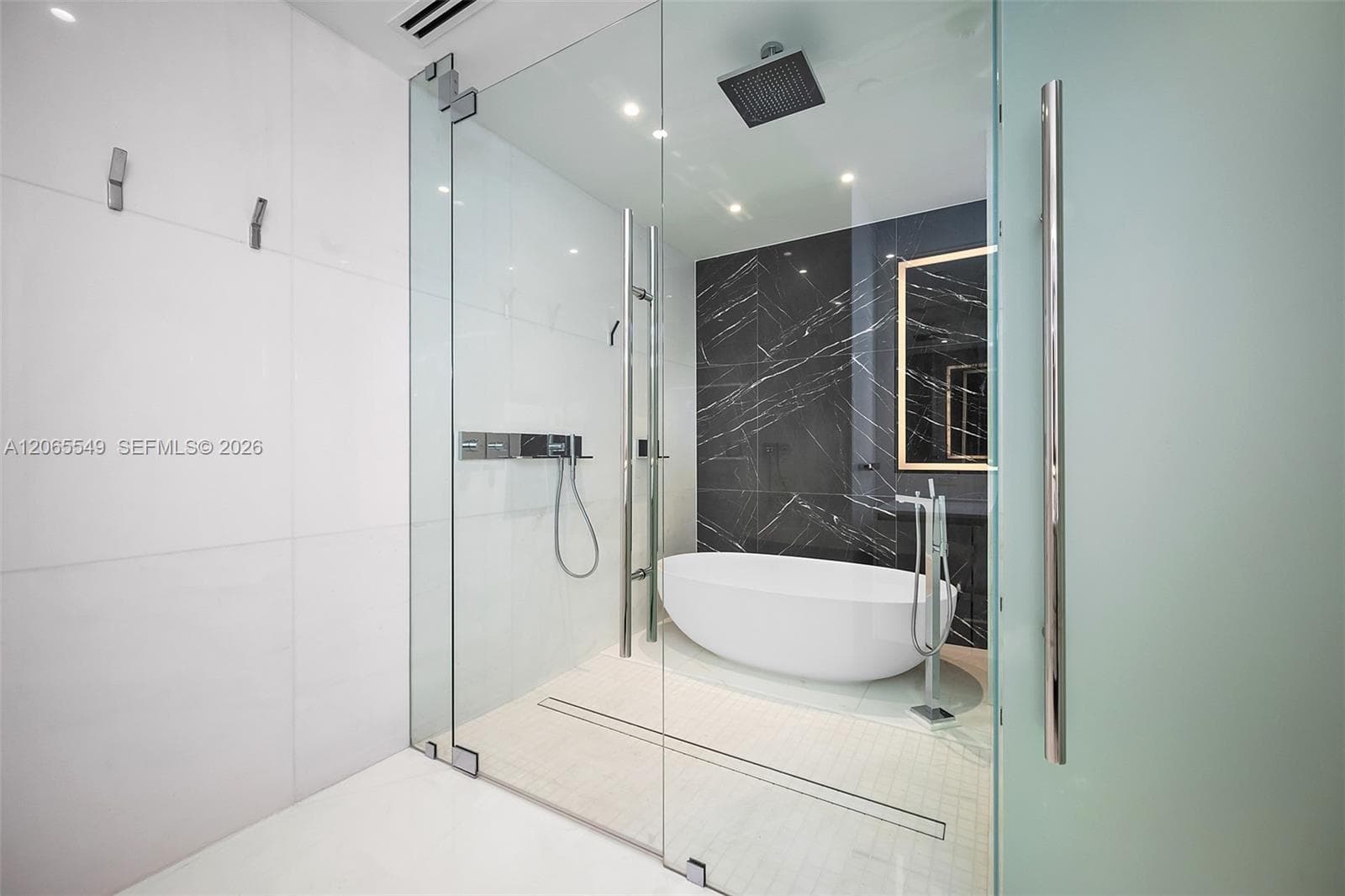 Aston Martin Residences · #2309 in Miami - Photo 12