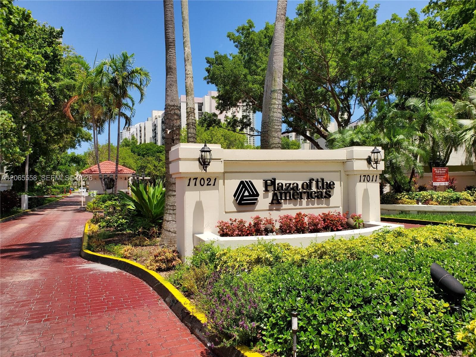 PLAZA OF THE AMERICAS · #801 in Sunny Isles Beach - Photo 30