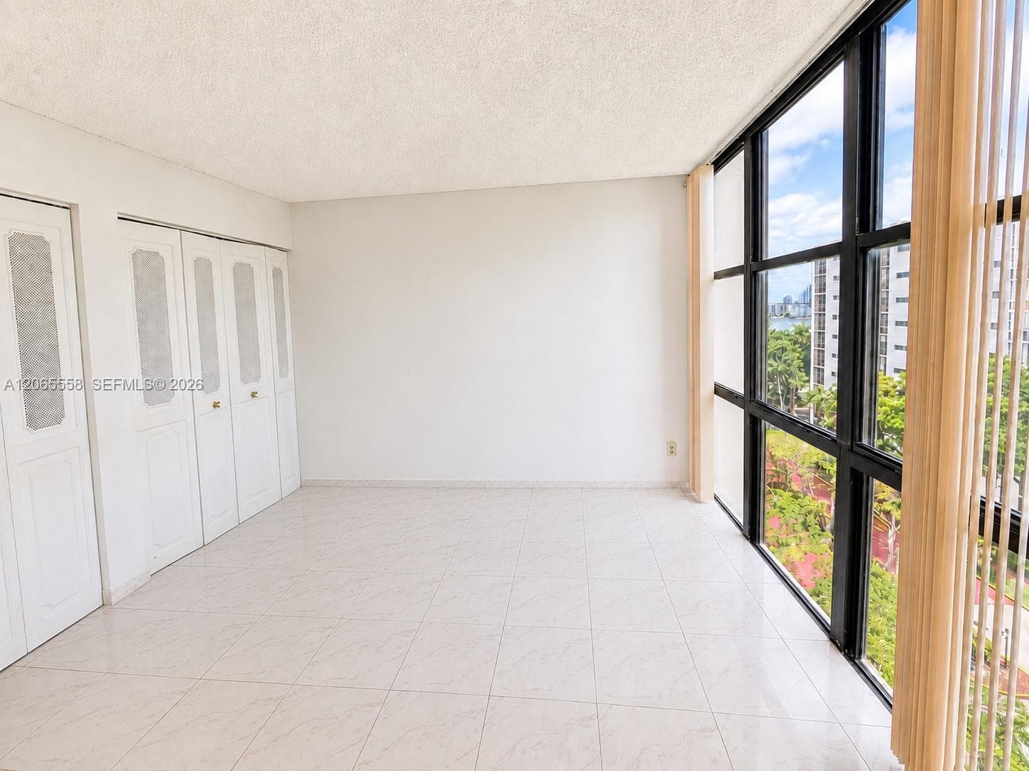 PLAZA OF THE AMERICAS · #801 in Sunny Isles Beach - Photo 8