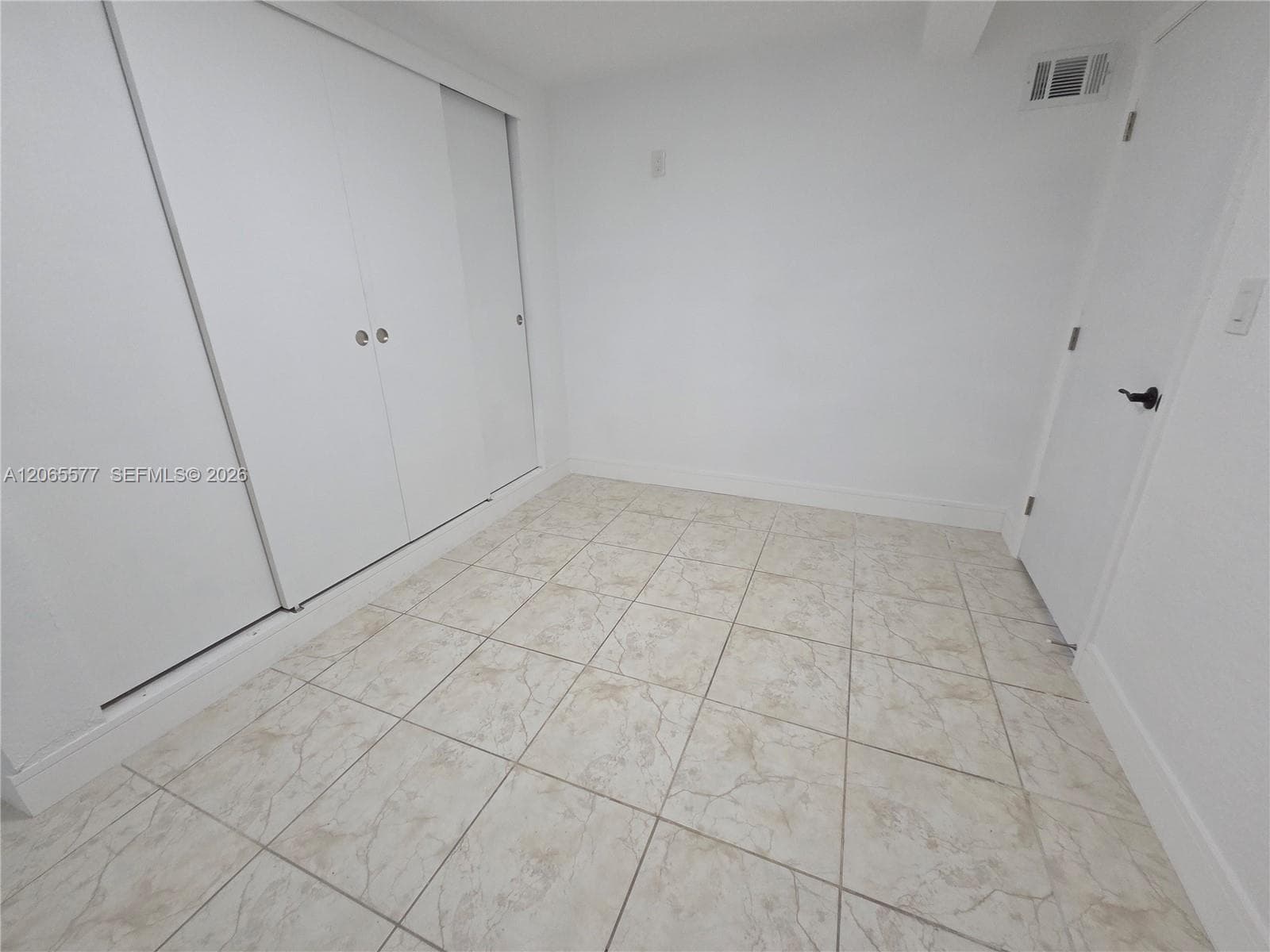 10500 SW 30th St photo 27
