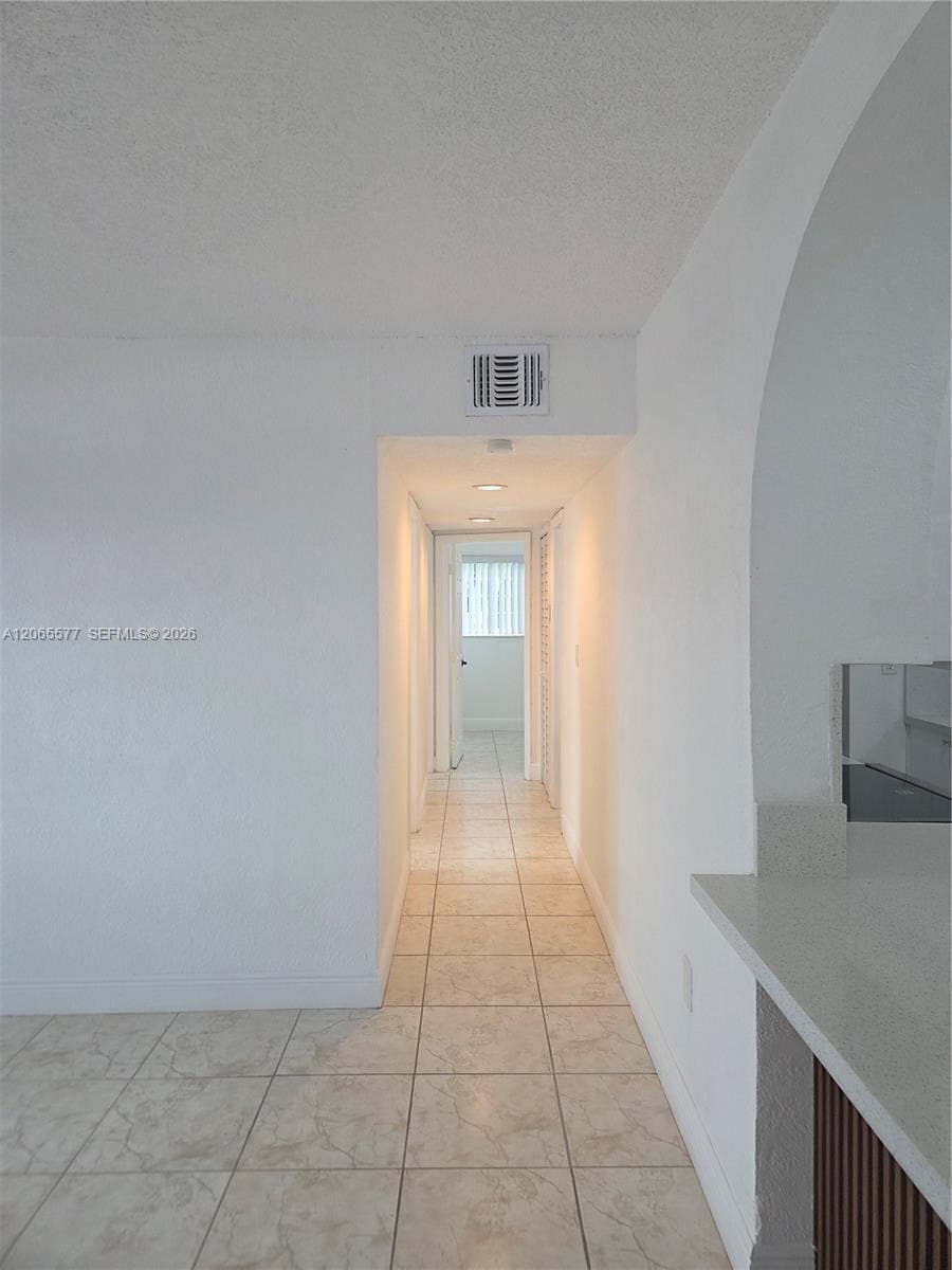 10500 SW 30th St photo 10