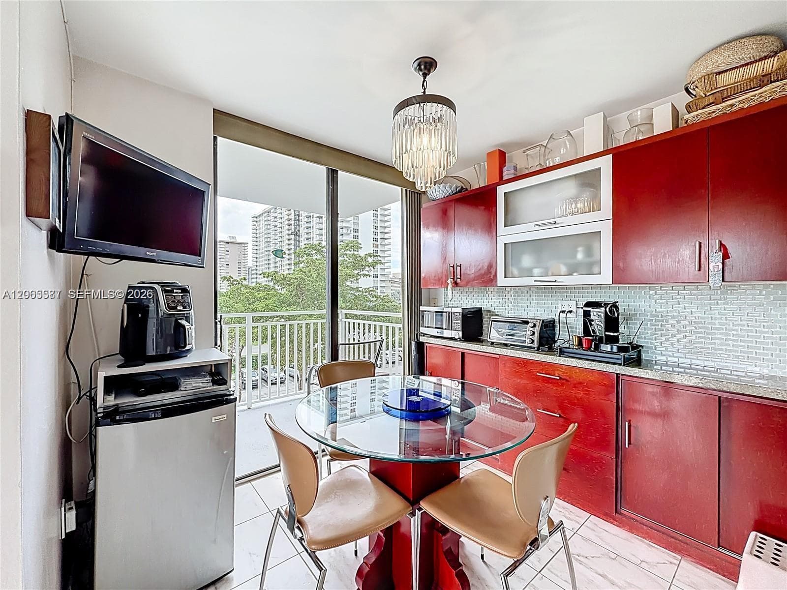 Winston Towers · #409 in Sunny Isles Beach - Photo 8