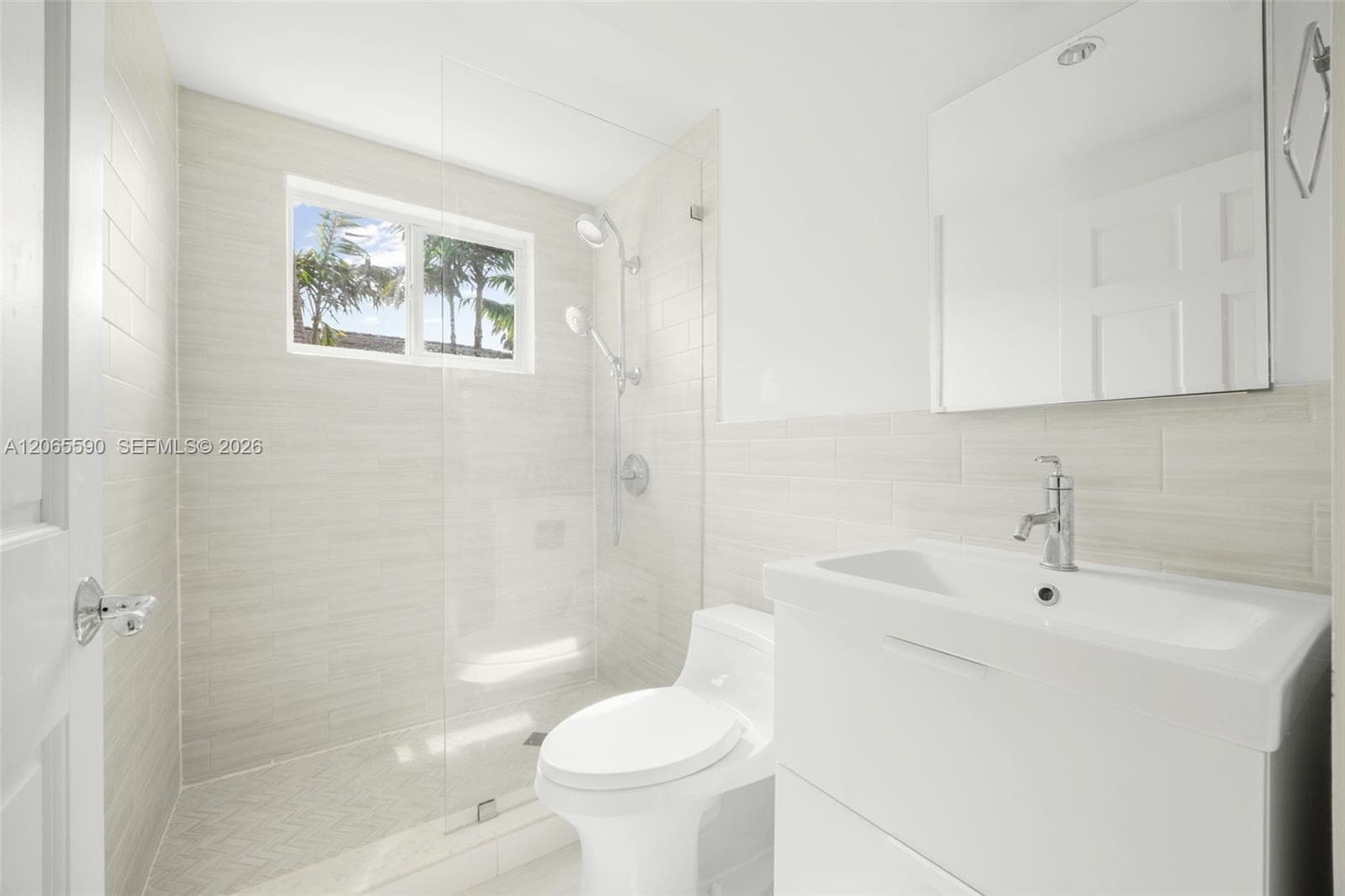 MOULIN ROUGE CONDO · #202-W in Miami Beach - Photo 9