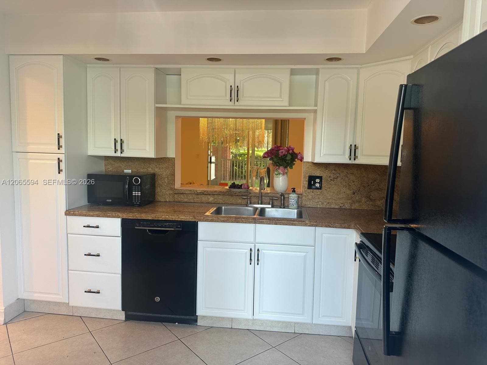 Meadowbrook Towers · #101 in Hallandale Beach - Photo 8