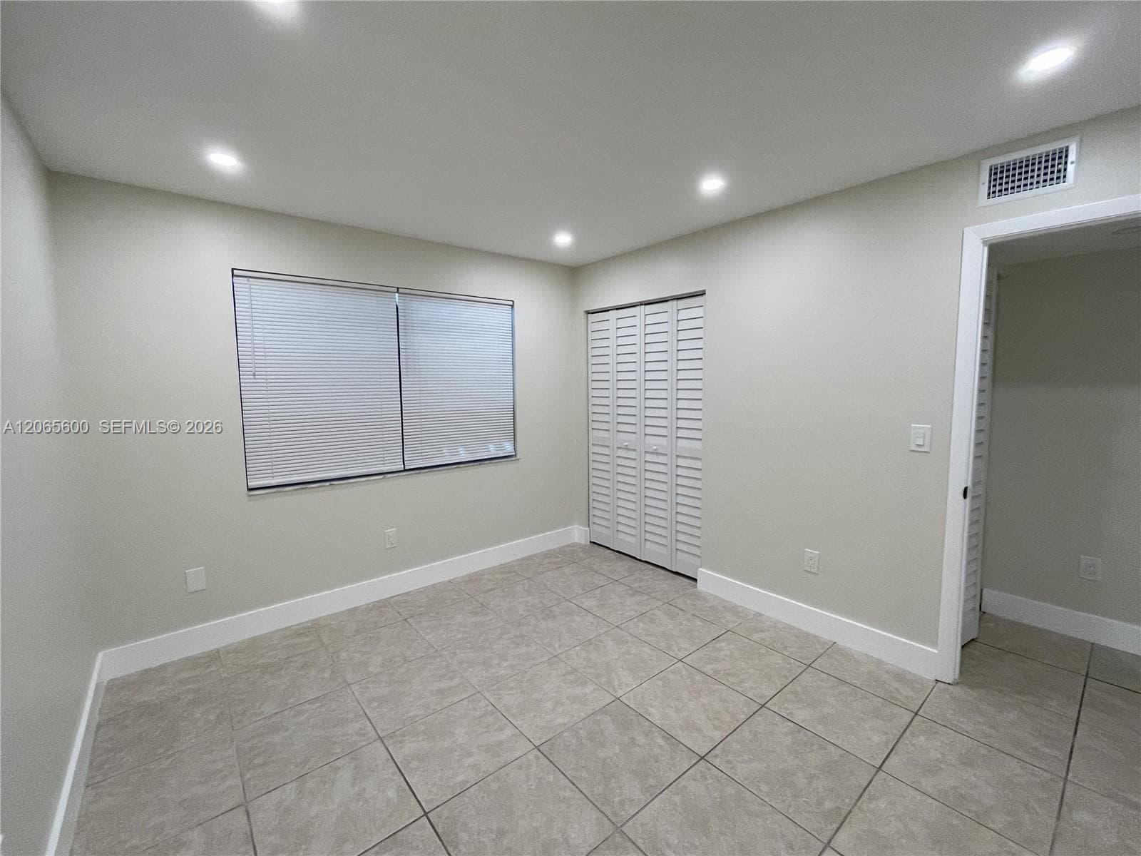 1447 Towhee St photo 8