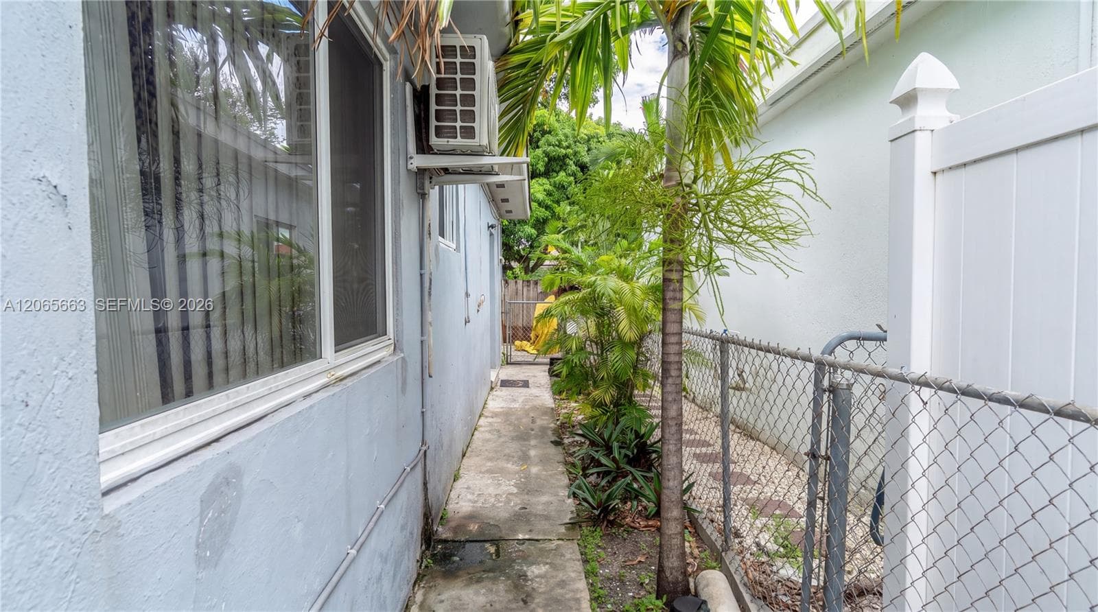 350 NW 58th Ave photo 12
