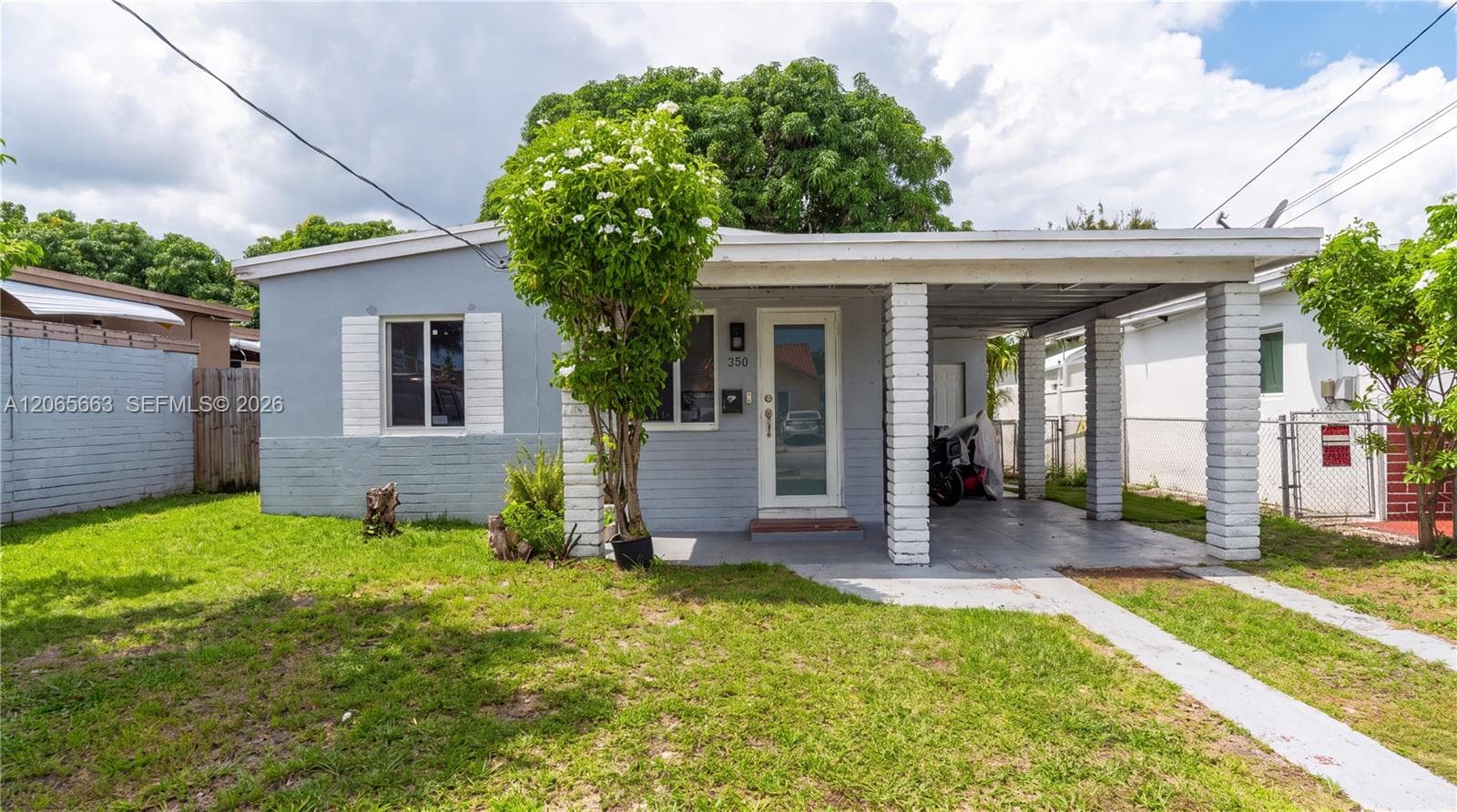 350 NW 58th Ave photo 1