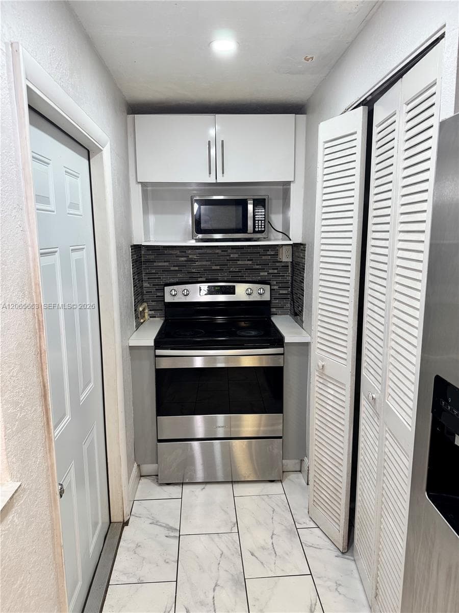 350 NW 58th Ave photo 4