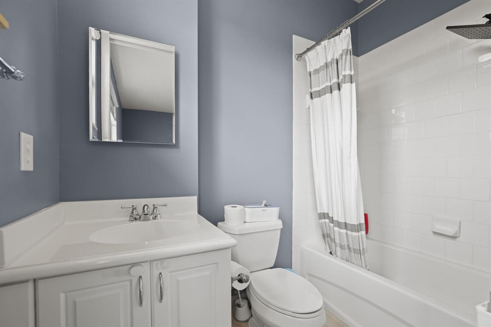 616 NW 38th Cir - 43.jpg-SMALL