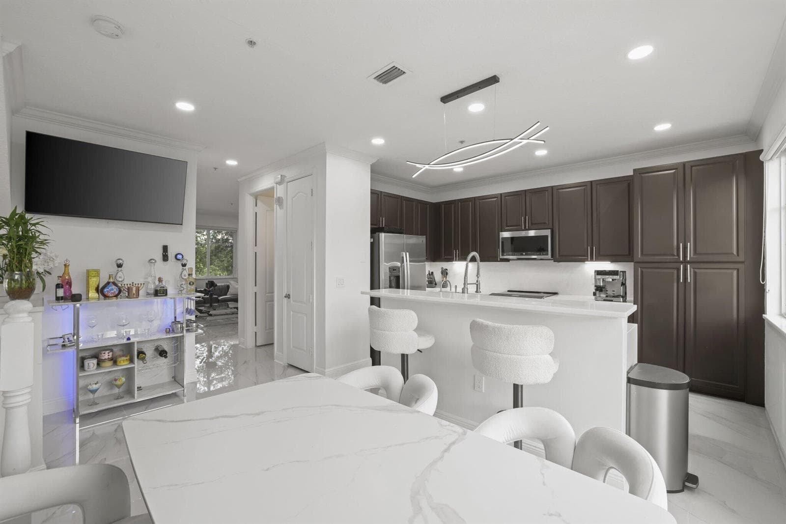 616 NW 38th Cir - 26.jpg-SMALL