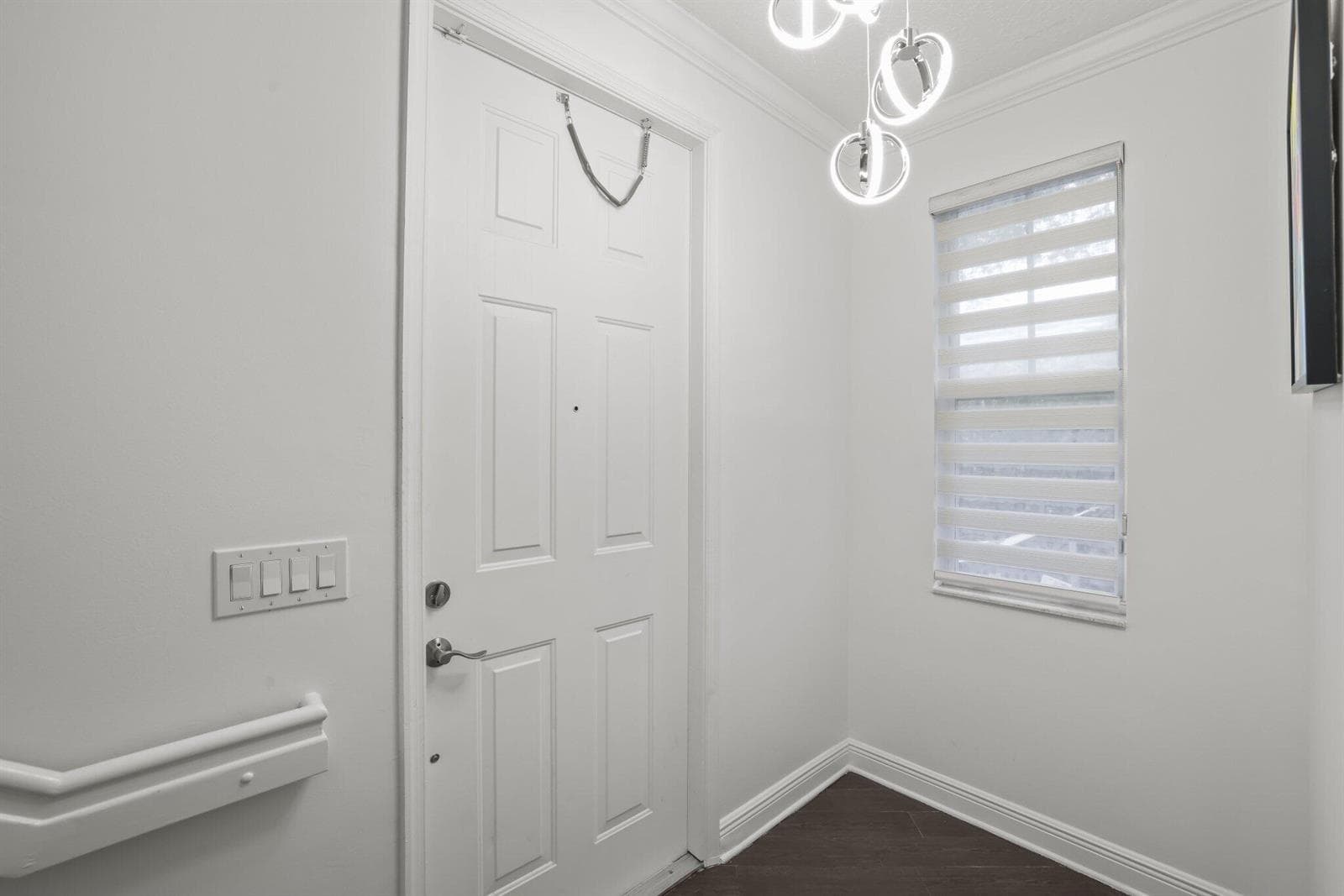 616 NW 38th Cir - 5.jpg-SMALL