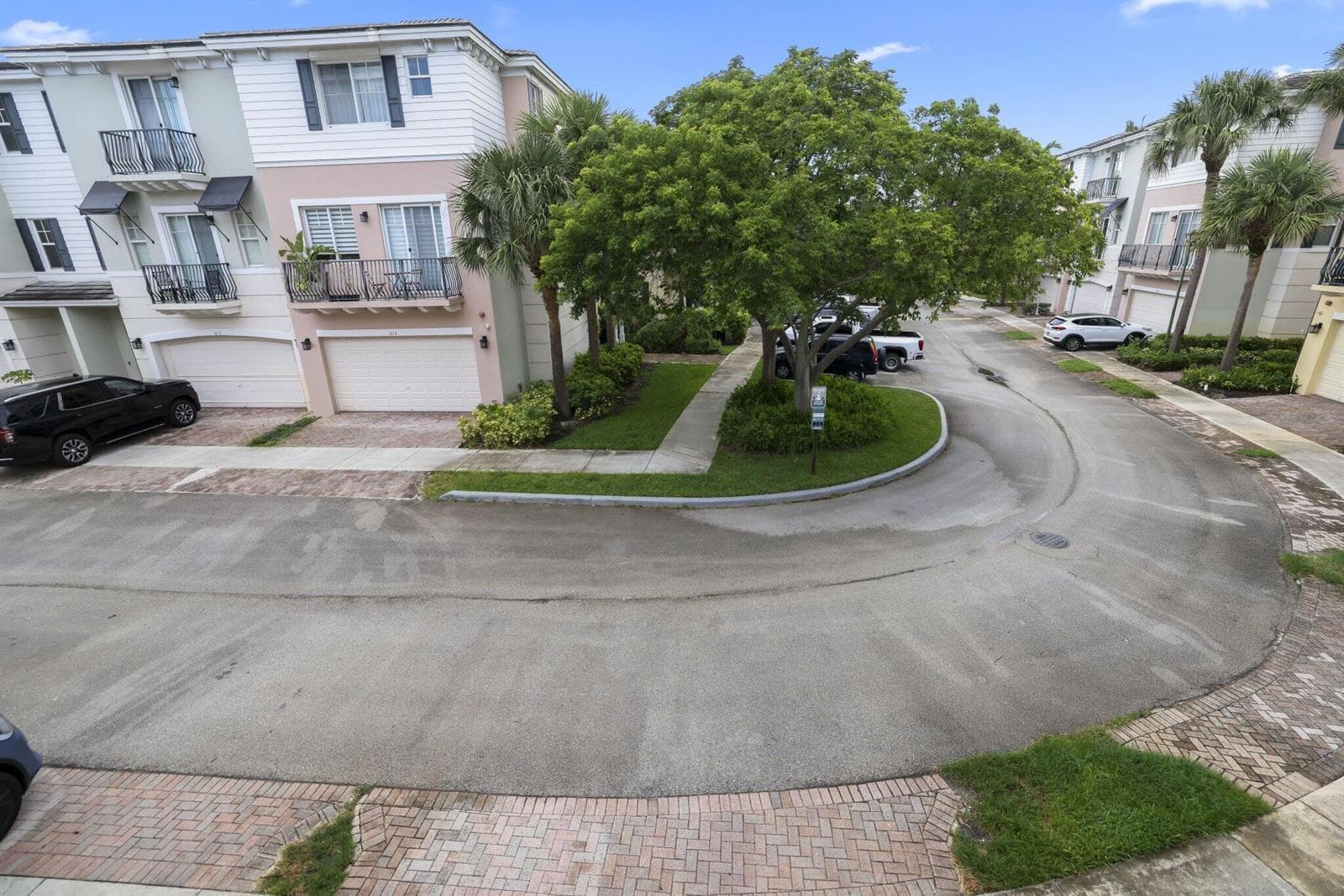 616 NW 38th Cir - 30.jpg-SMALL