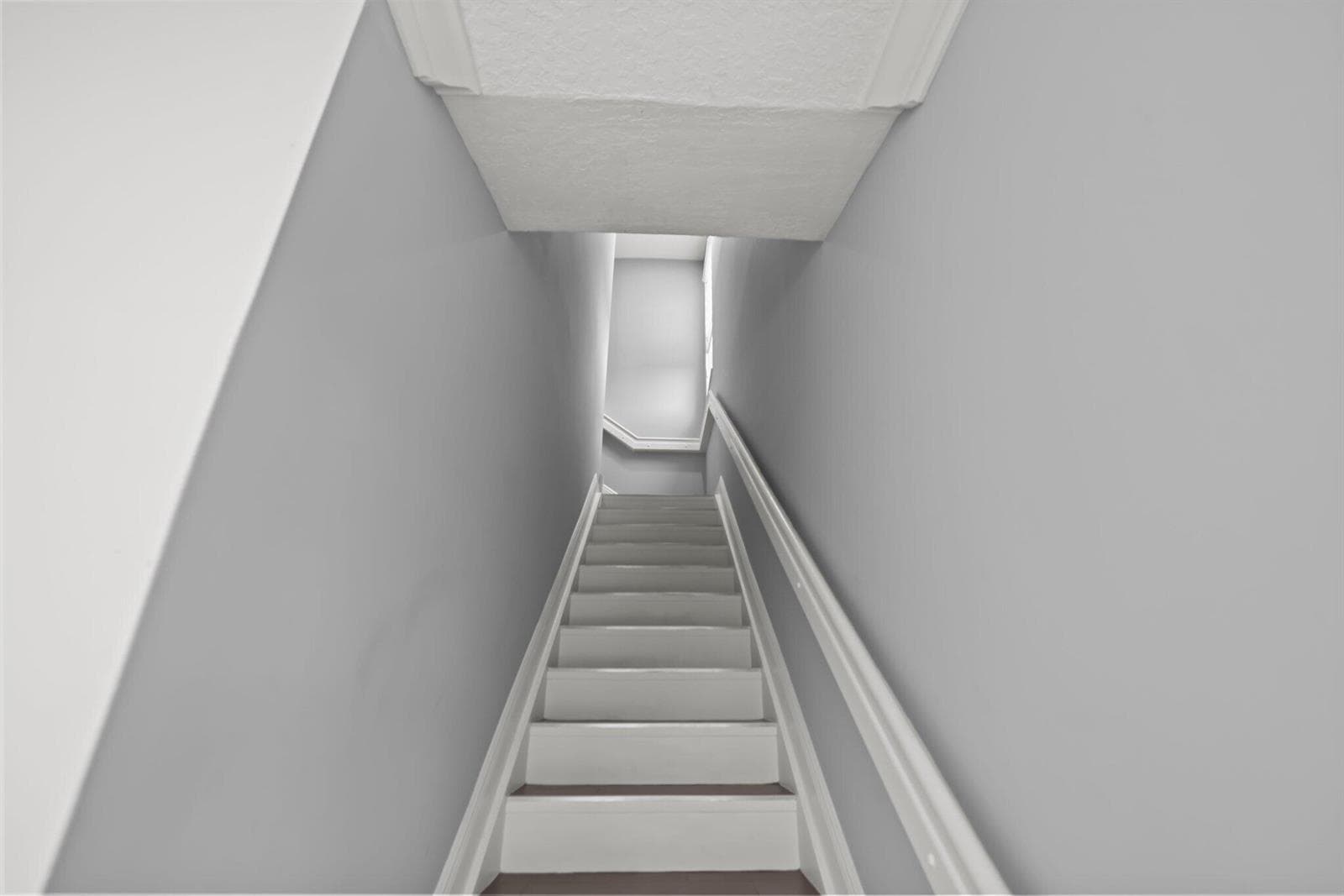616 NW 38th Cir - 14.jpg-SMALL
