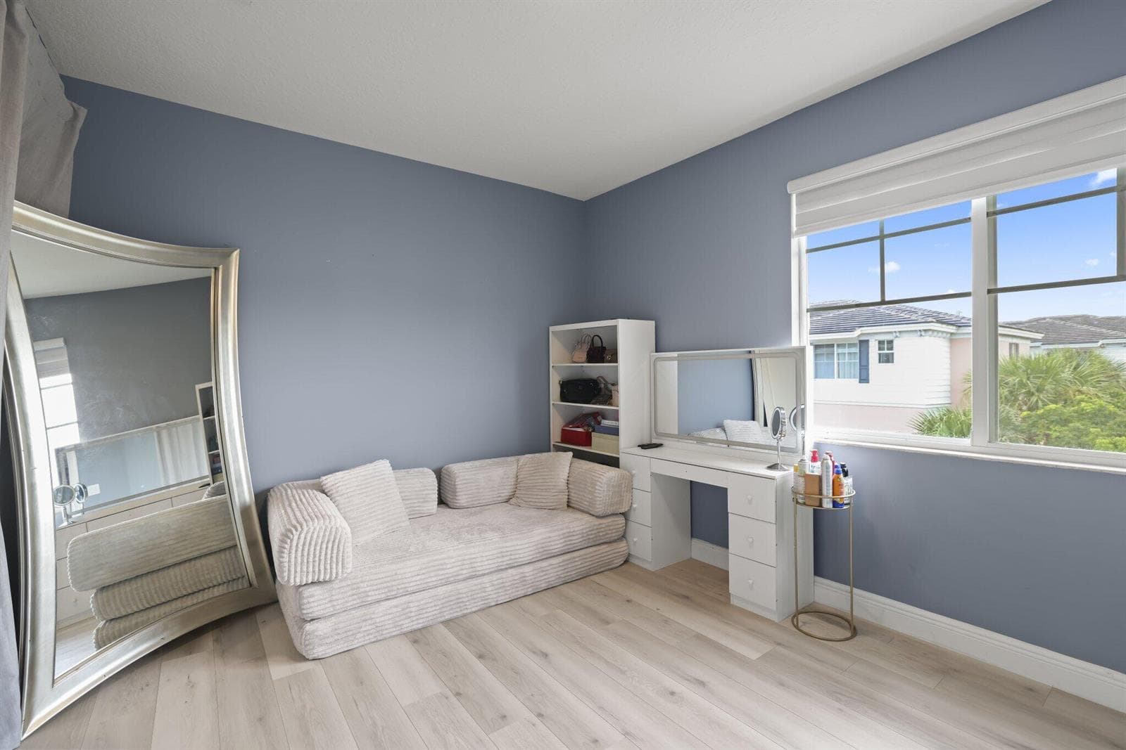 616 NW 38th Cir - 41.jpg-SMALL