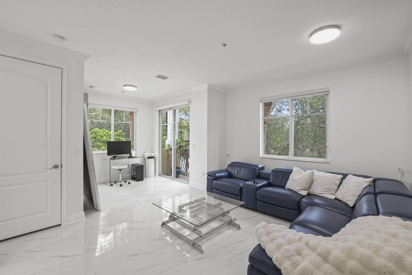 616 NW 38th Cir - 18.jpg-SMALL