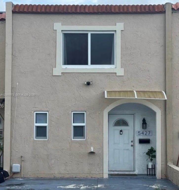 5427 NW 169th St photo 1