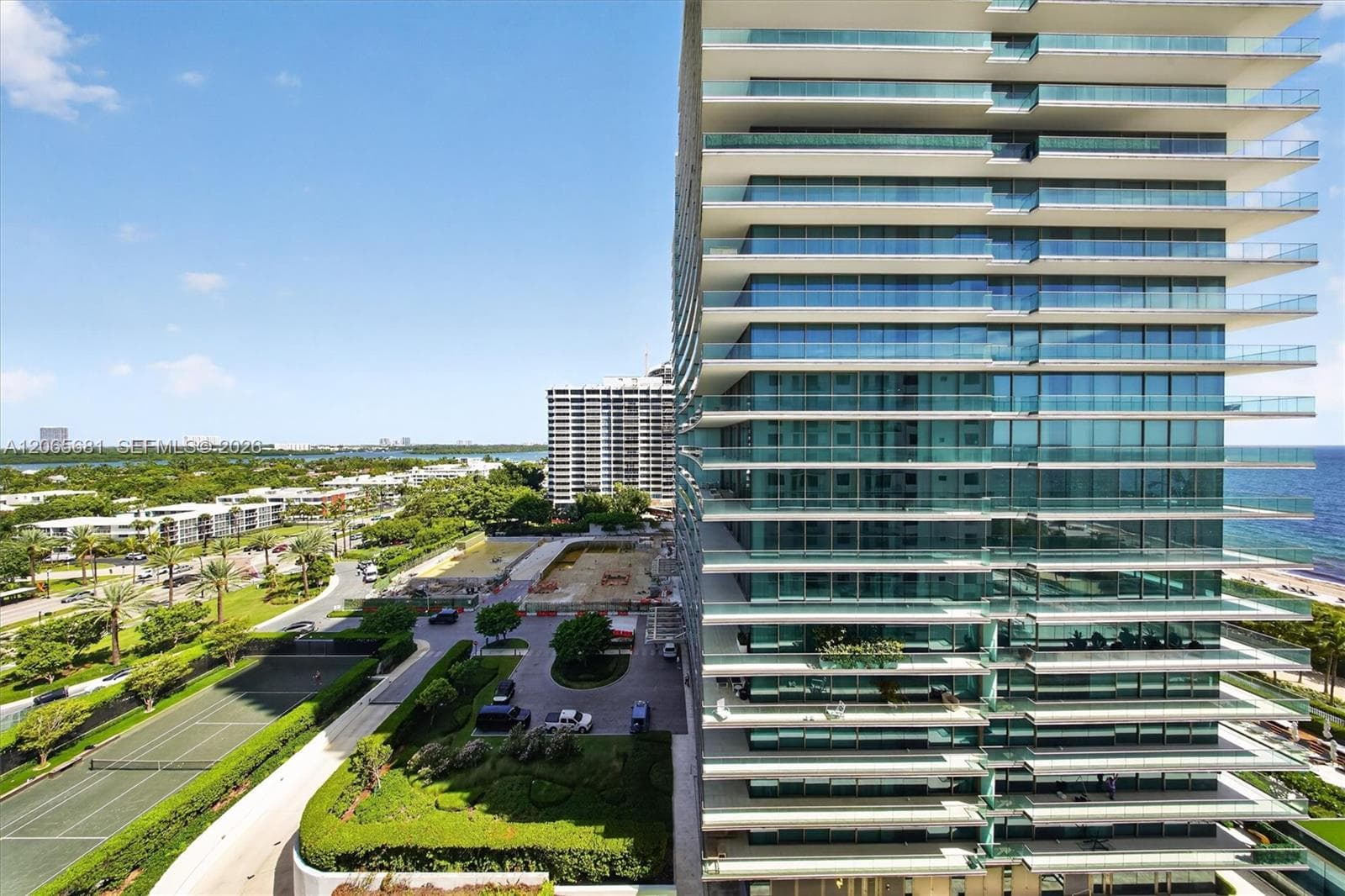 PLAZA · #1223 in Bal Harbour - Photo 21