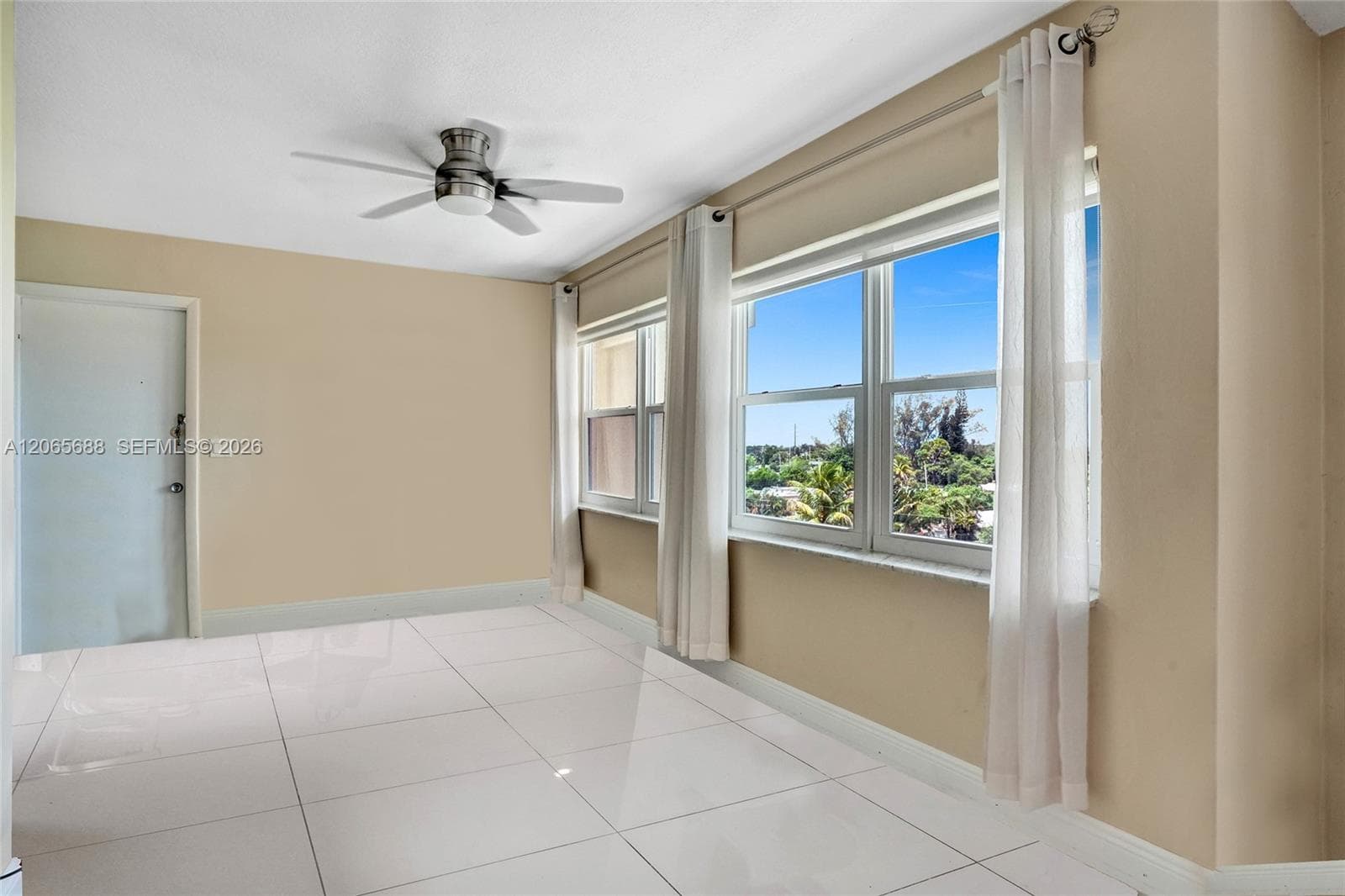 FIRST GULFSTREAM GARDEN · #501C in Hallandale Beach - Photo 13
