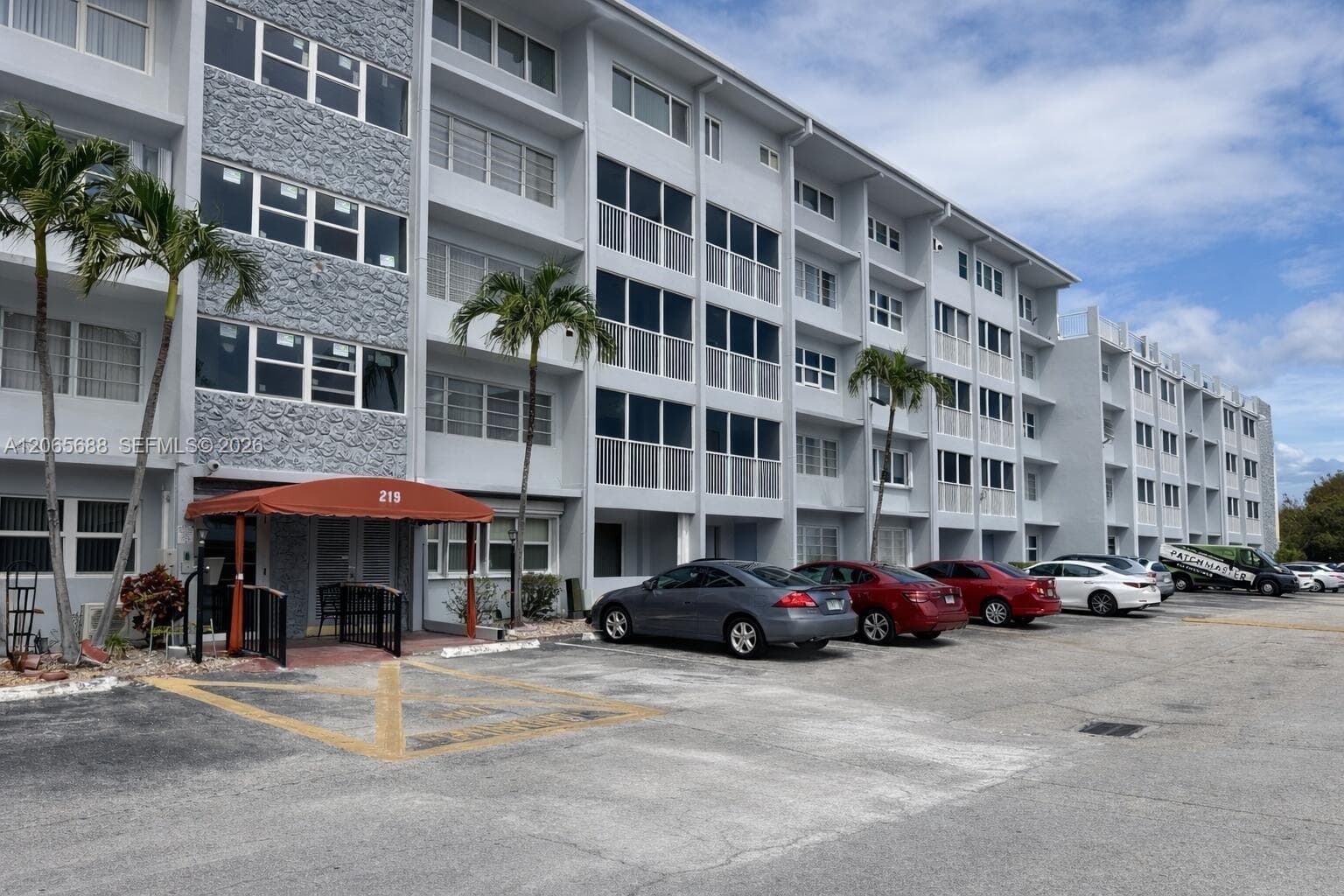 FIRST GULFSTREAM GARDEN · #501C in Hallandale Beach - Photo 36
