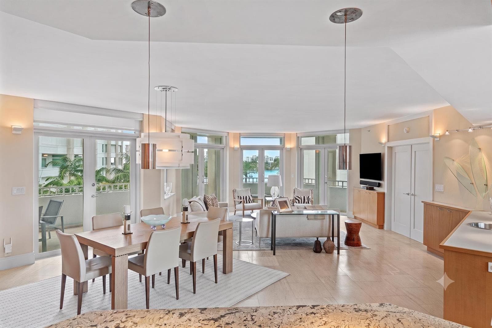 008-300Southeast5thAvenue-4140-BocaRaton