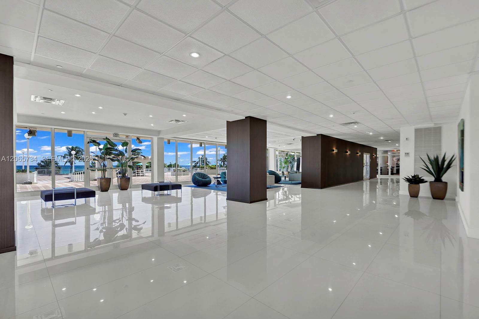 ARLEN BEACH CONDO · #319 in Miami Beach - Photo 13