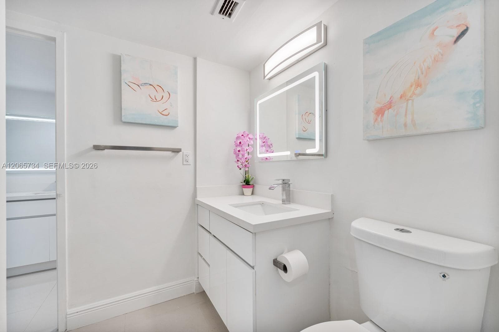 ARLEN BEACH CONDO · #319 in Miami Beach - Photo 32