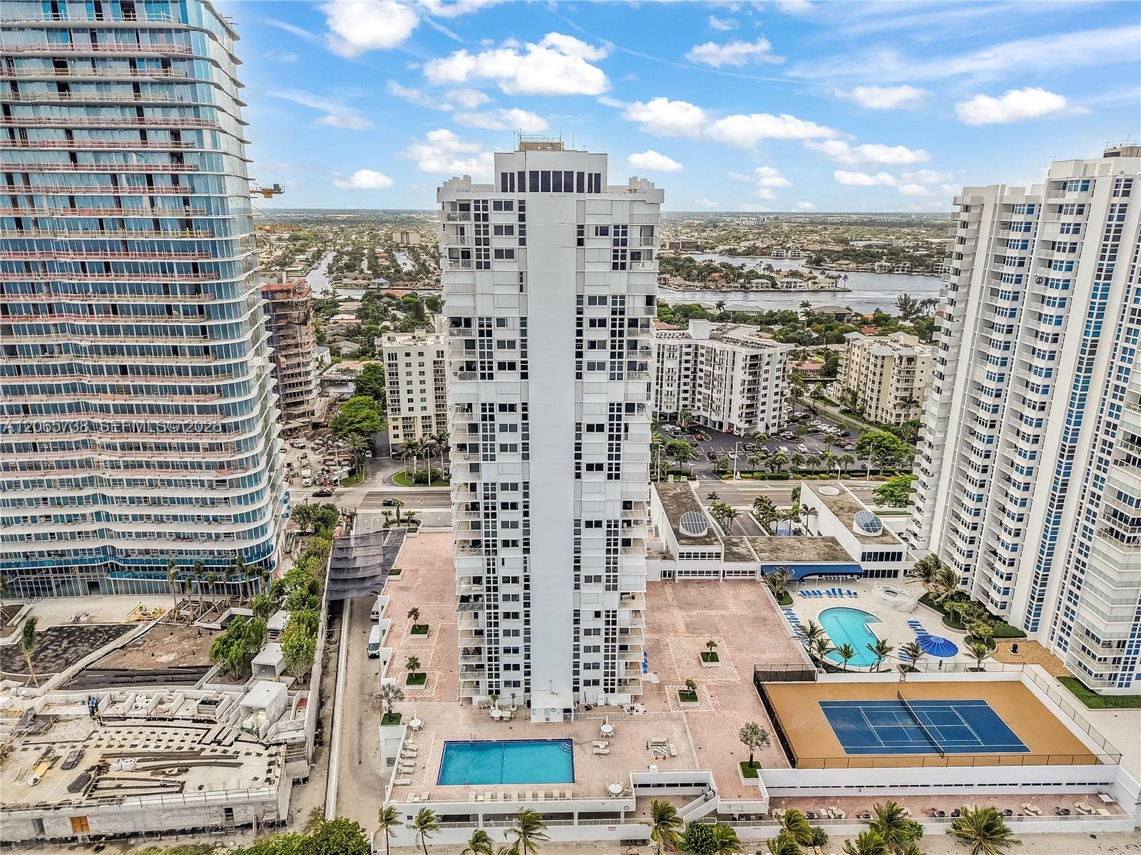 RENAISSANCE OF POMPANO BE · #2801 in Pompano Beach - Photo 2