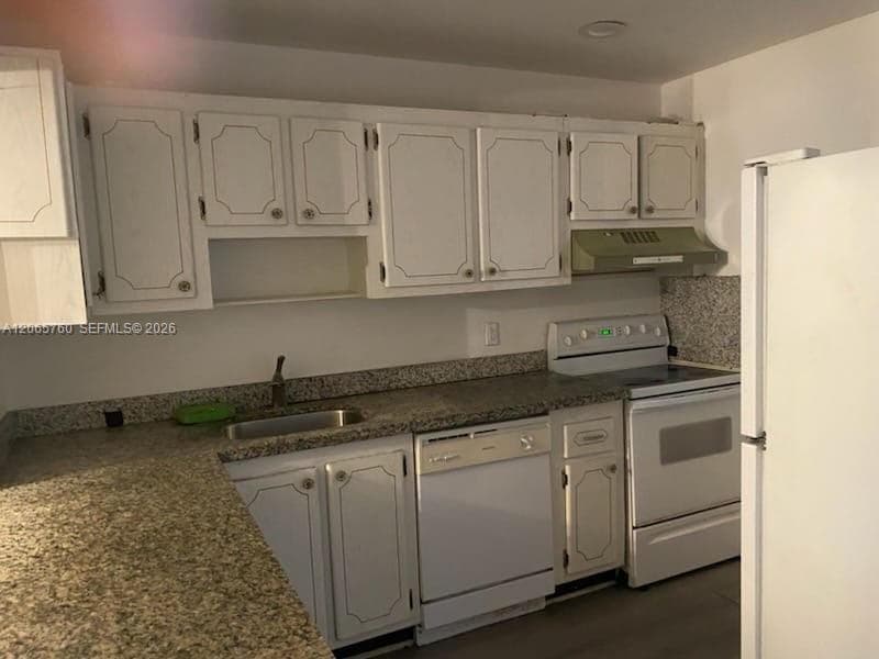FOURTH GULFSTREAM GARDEN · #408 in Hallandale Beach - Photo 2