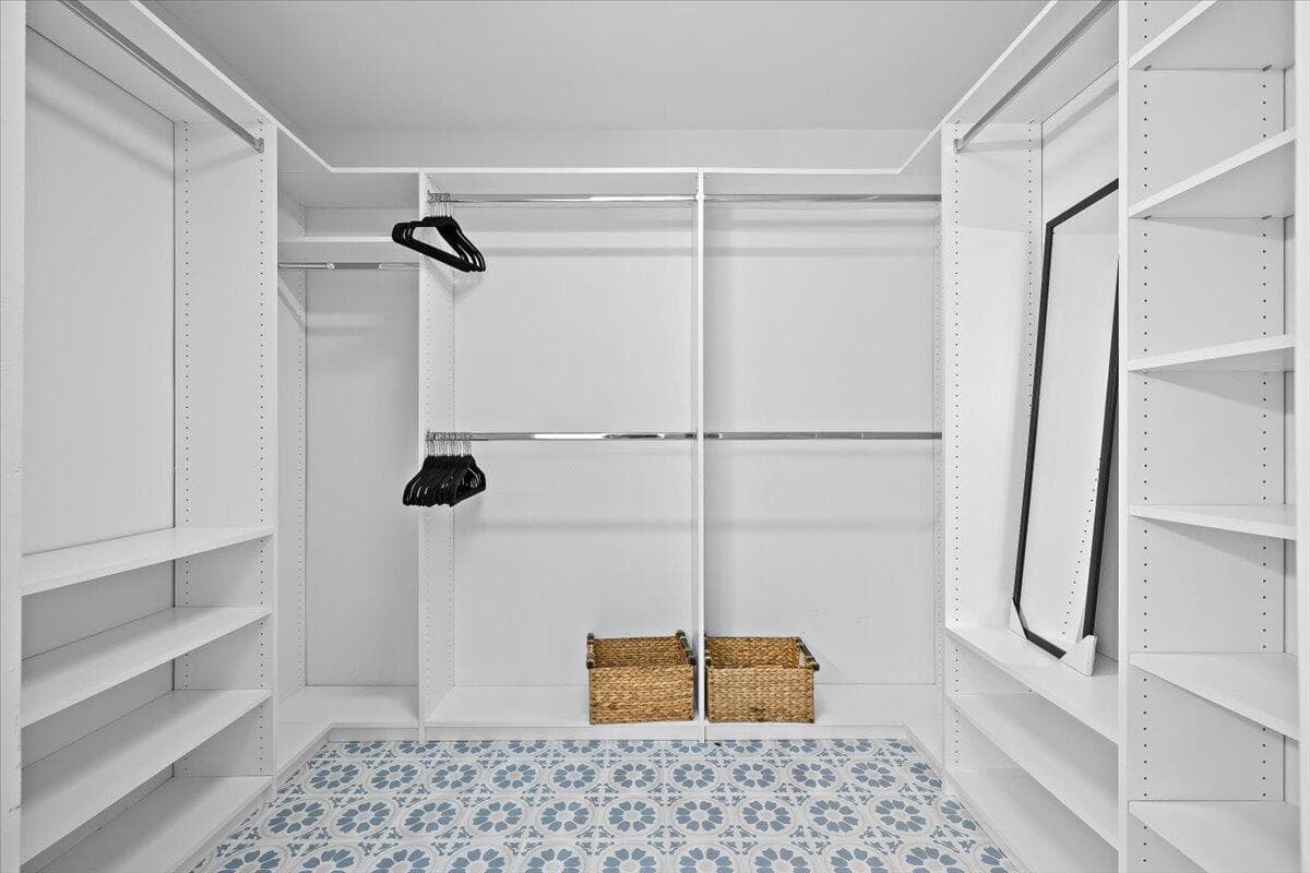 Owner's Suite Custom Closet