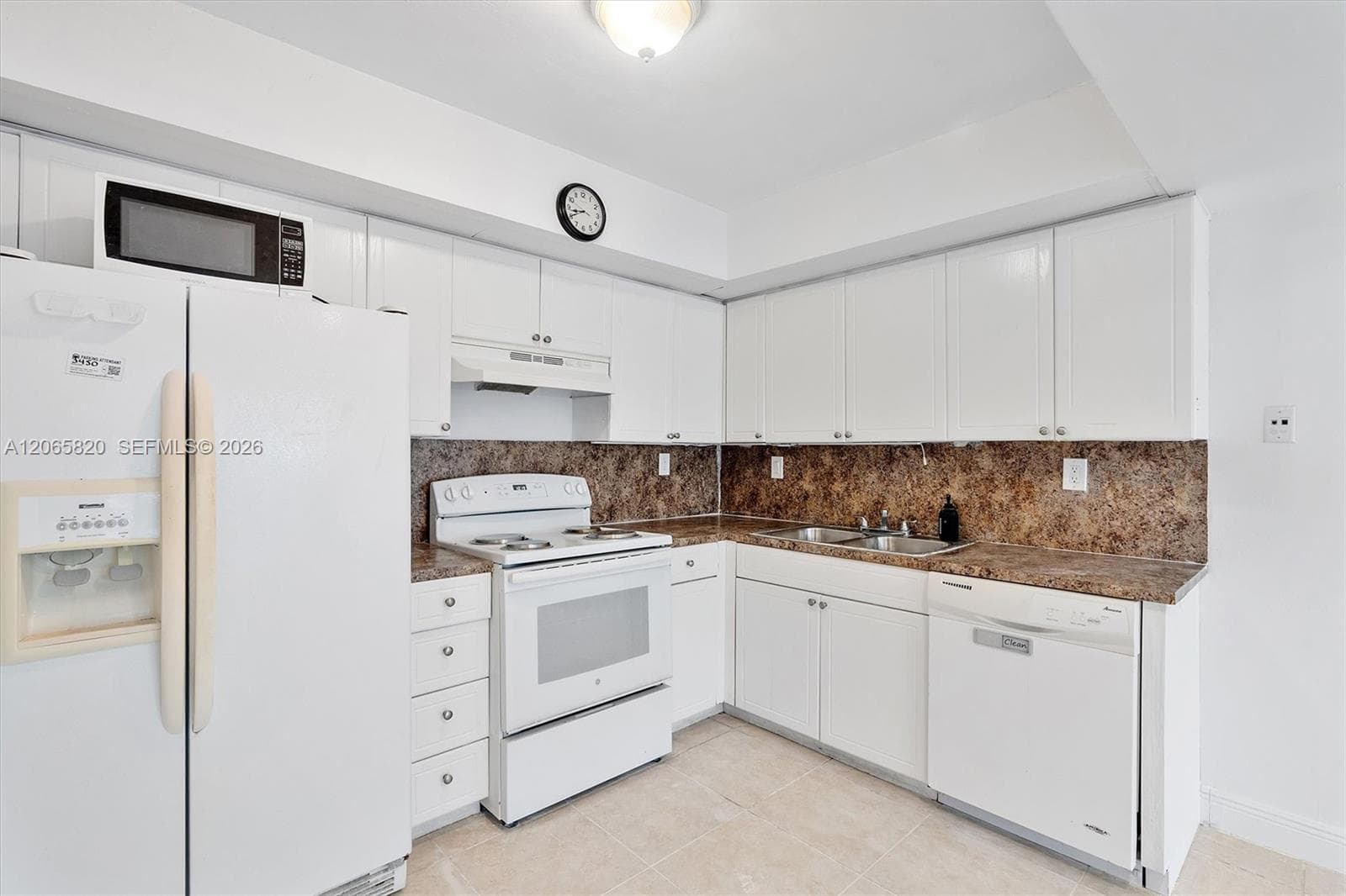 CALUSA CLUB VILLAGE CONDO · #302-CS in Miami - Photo 6