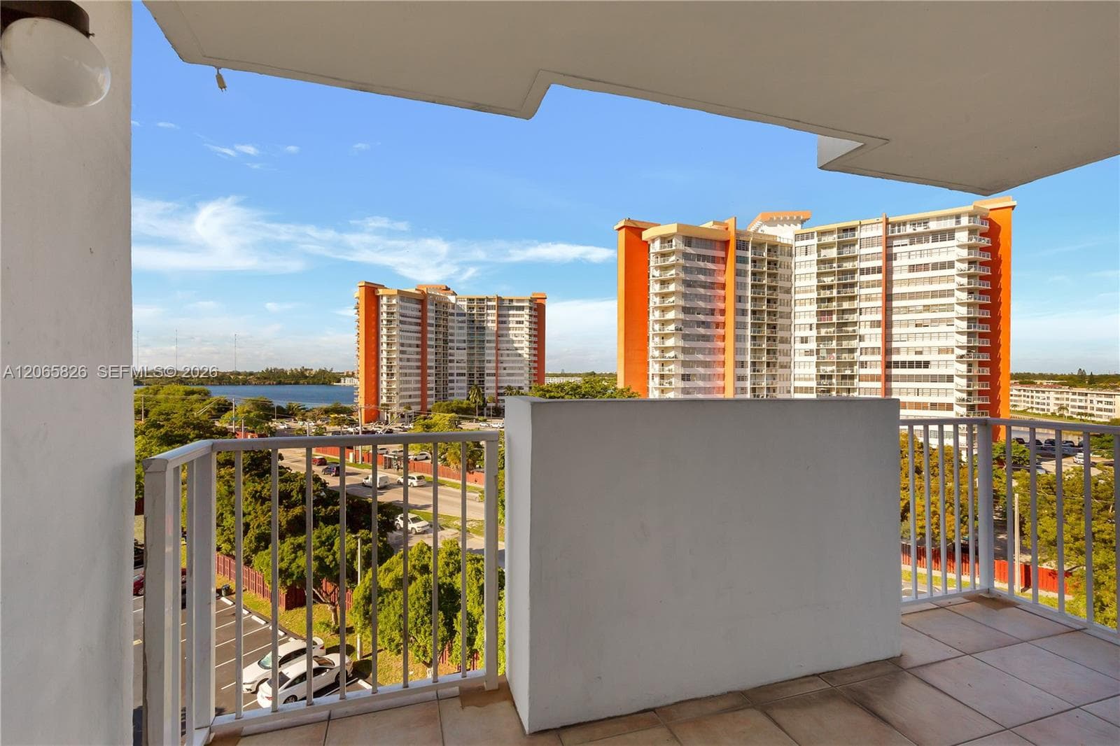 WILSHIRE CONDO · #714E in Miami - Photo 13