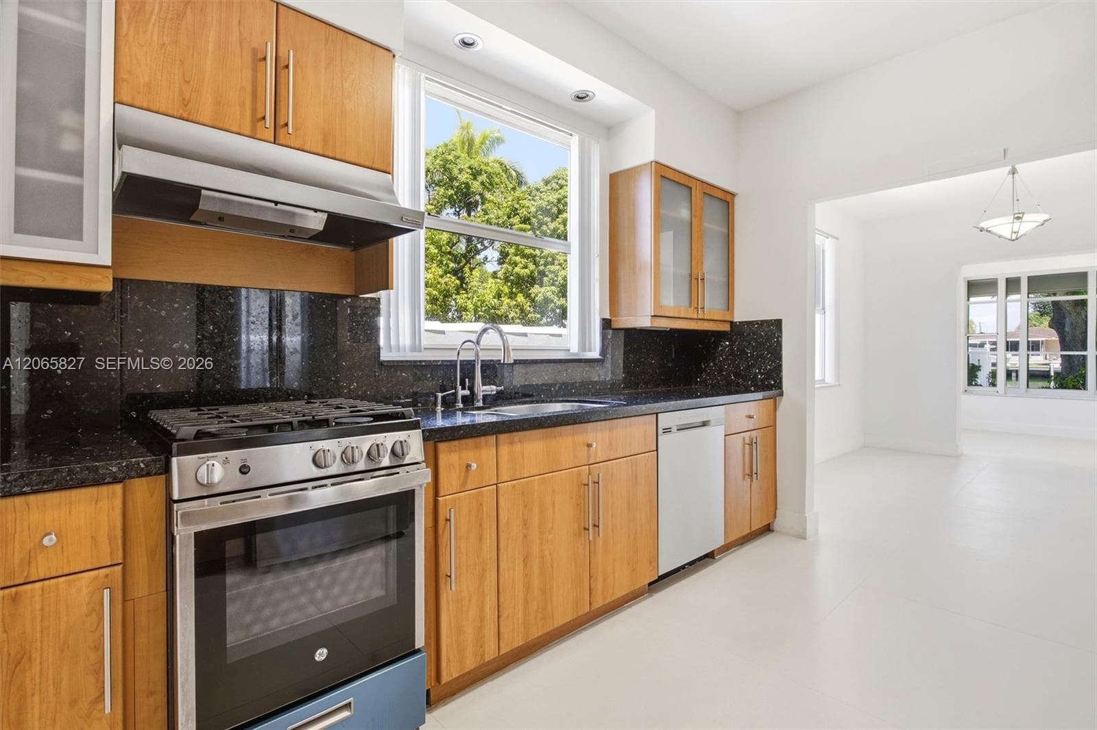 1525 Calais Dr photo 26
