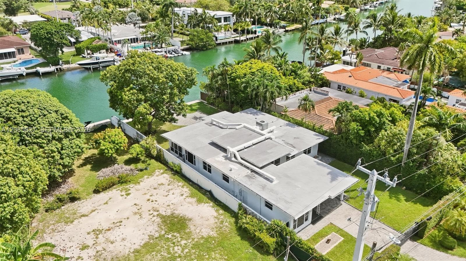 1525 Calais Dr photo 33