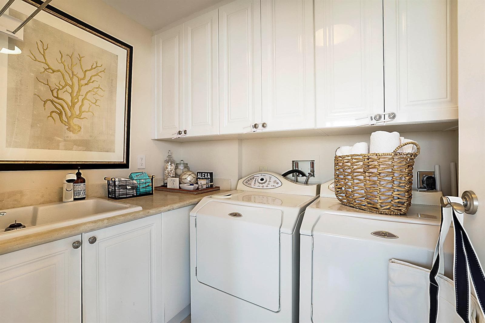 _2700 N Ocean Dr 2206 -22
