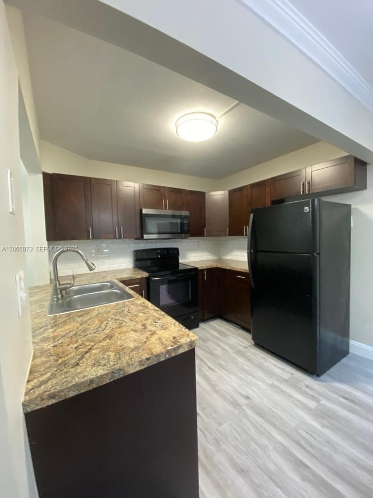 Monterey Village · #101-6A in Miami - Photo 3