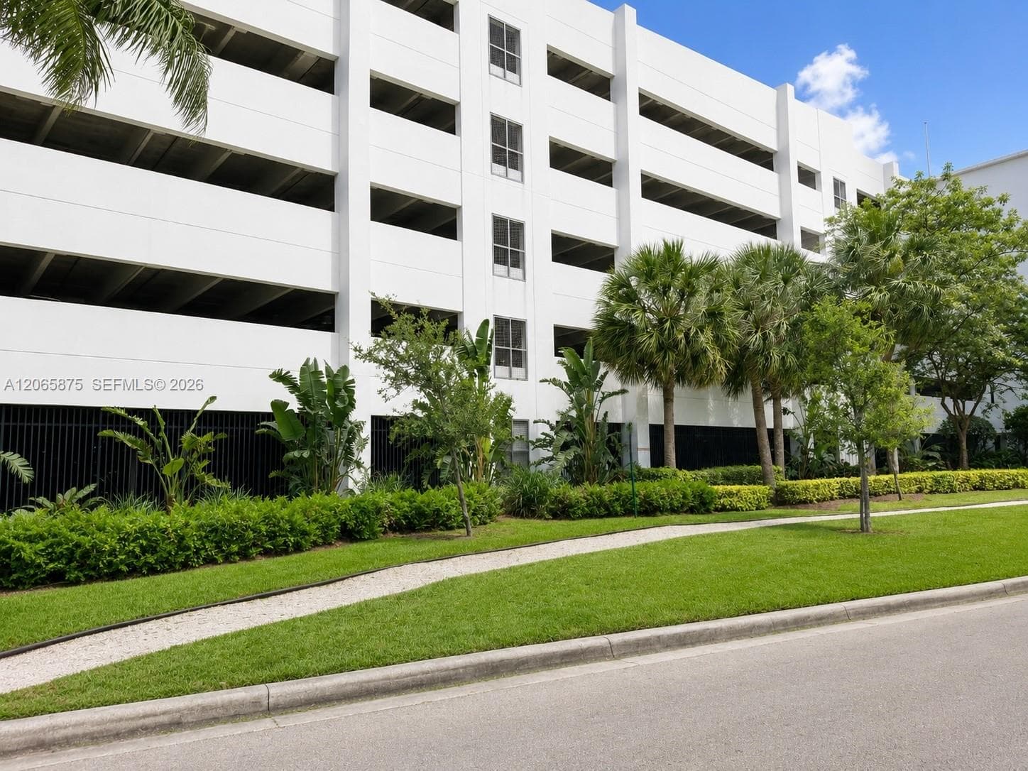 THE OAKS I CONDO · #1501 in North Miami - Photo 44