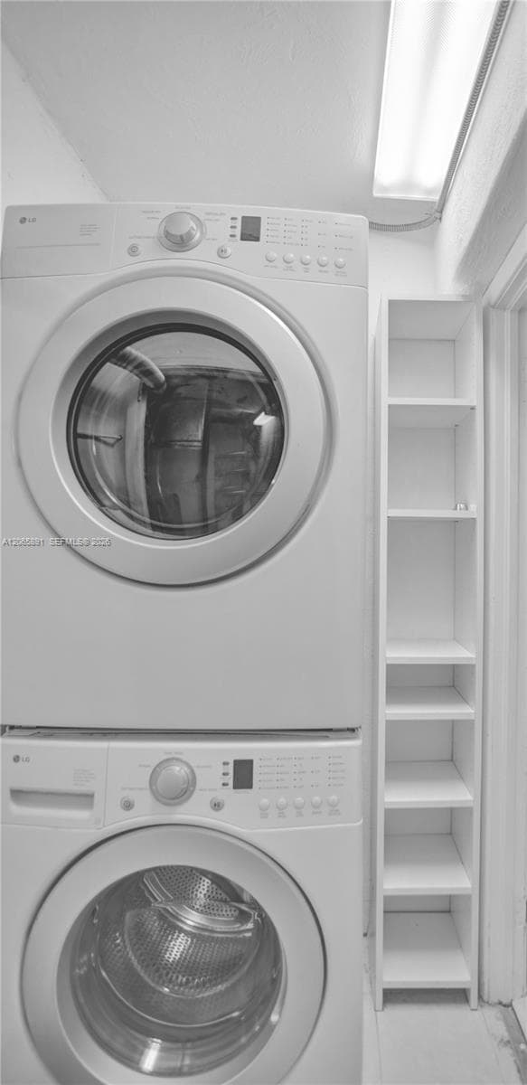 WATERS EDGE HOUSE CONDO · #2B in Bal Harbour - Photo 8