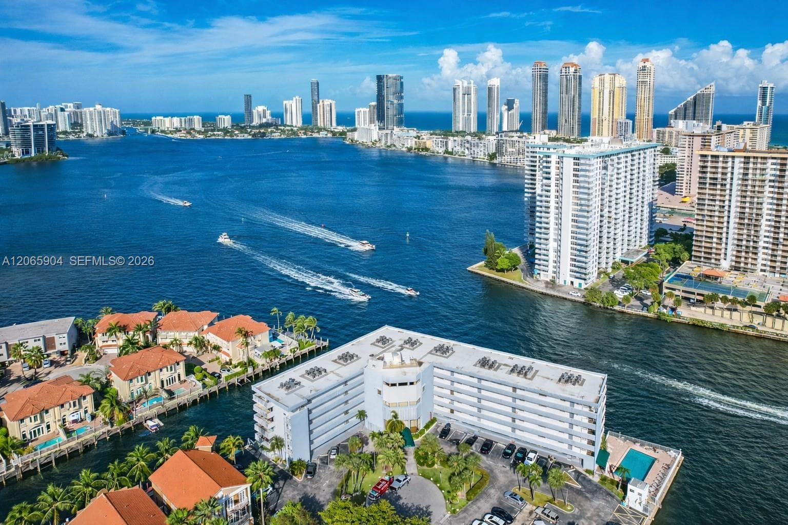 EDEN POINT NORTH CONDO · #200 in North Miami Beach - Photo 5